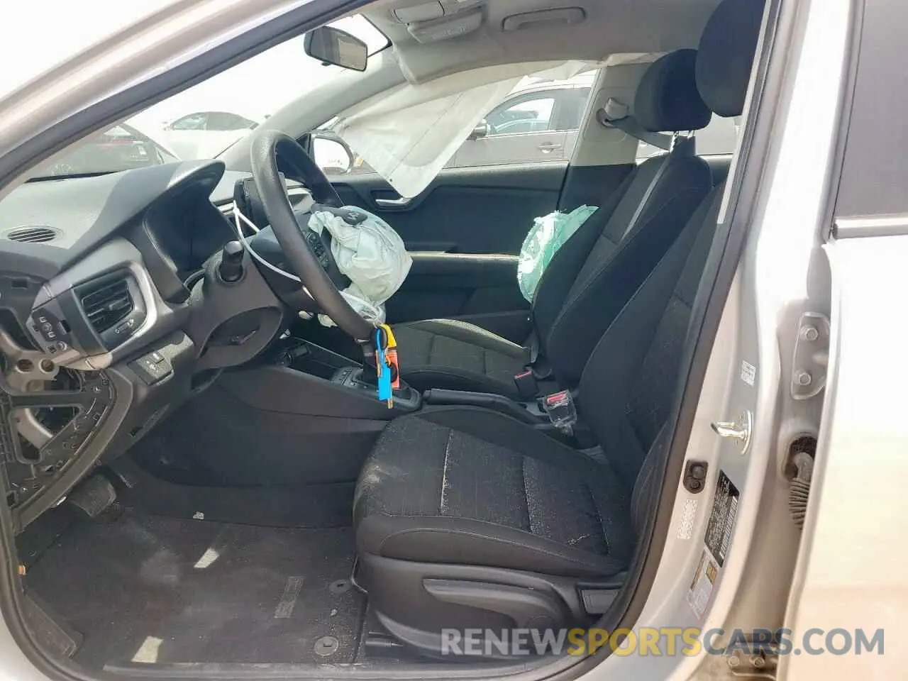 7 Photograph of a damaged car 3KPA24AD8PE613430 KIA RIO 2023