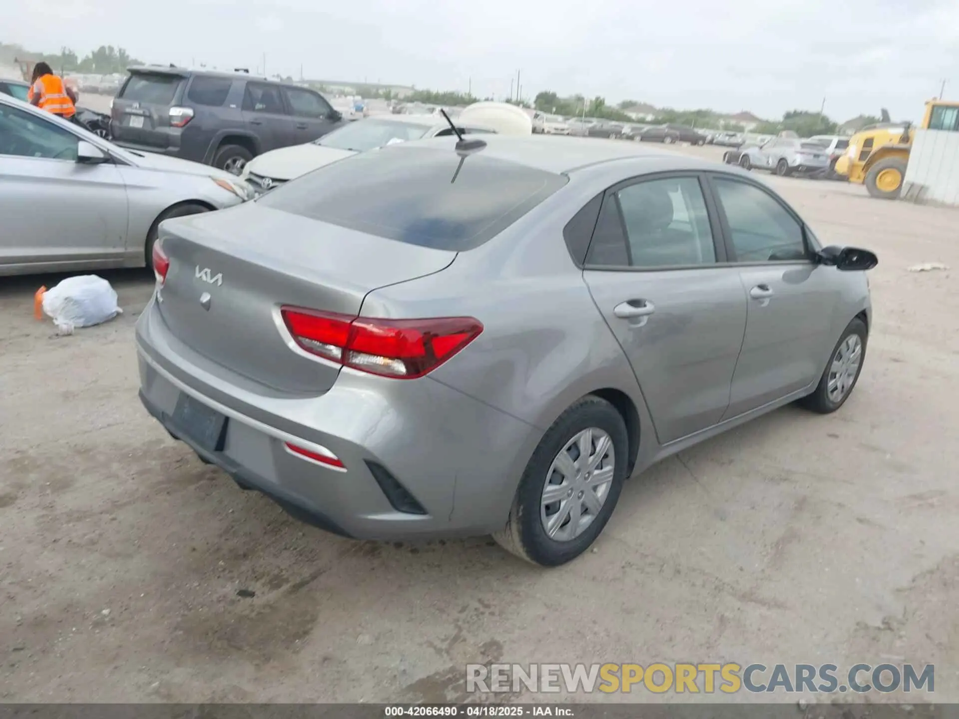 4 Photograph of a damaged car 3KPA24AD9PE525759 KIA RIO 2023