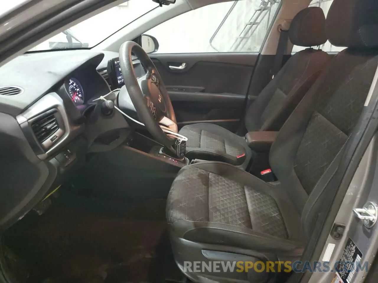7 Photograph of a damaged car 3KPA24AD9PE526605 KIA RIO 2023