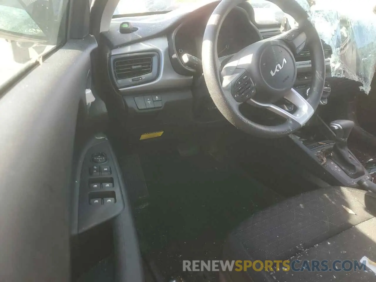 8 Photograph of a damaged car 3KPA24AD9PE554212 KIA RIO 2023