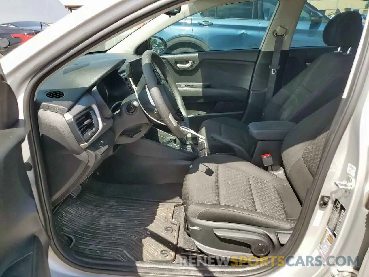 7 Photograph of a damaged car 3KPA24ADXPE529688 KIA RIO 2023