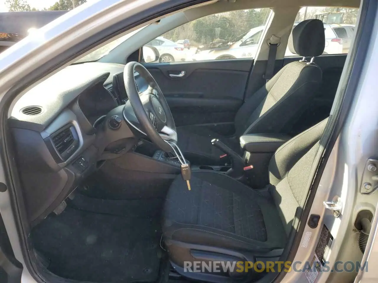7 Photograph of a damaged car 3KPA25AD5PE512917 KIA RIO 2023