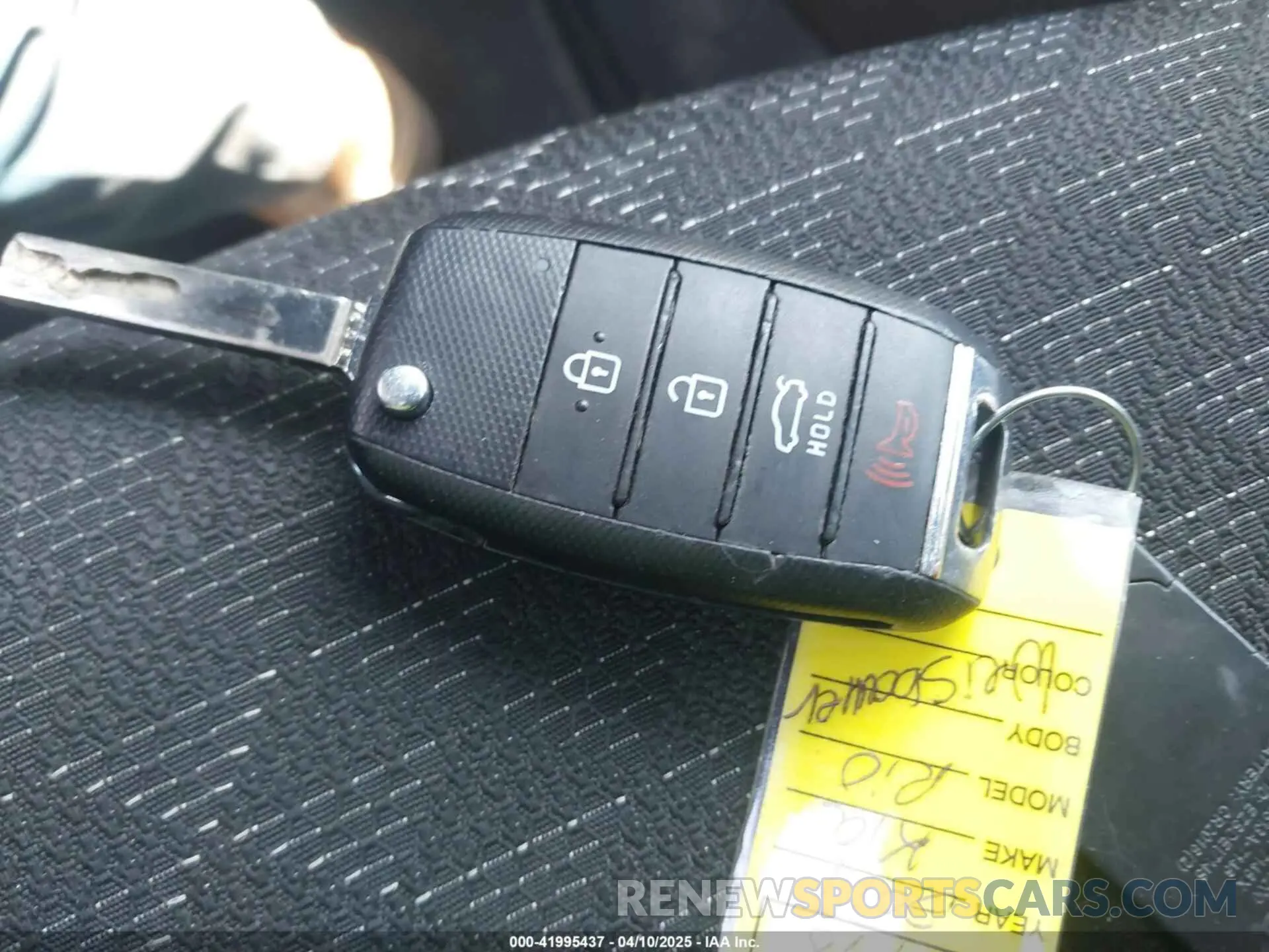 11 Photograph of a damaged car 3KPA25AB1KE194432 KIA RIO 5-DOOR 2019