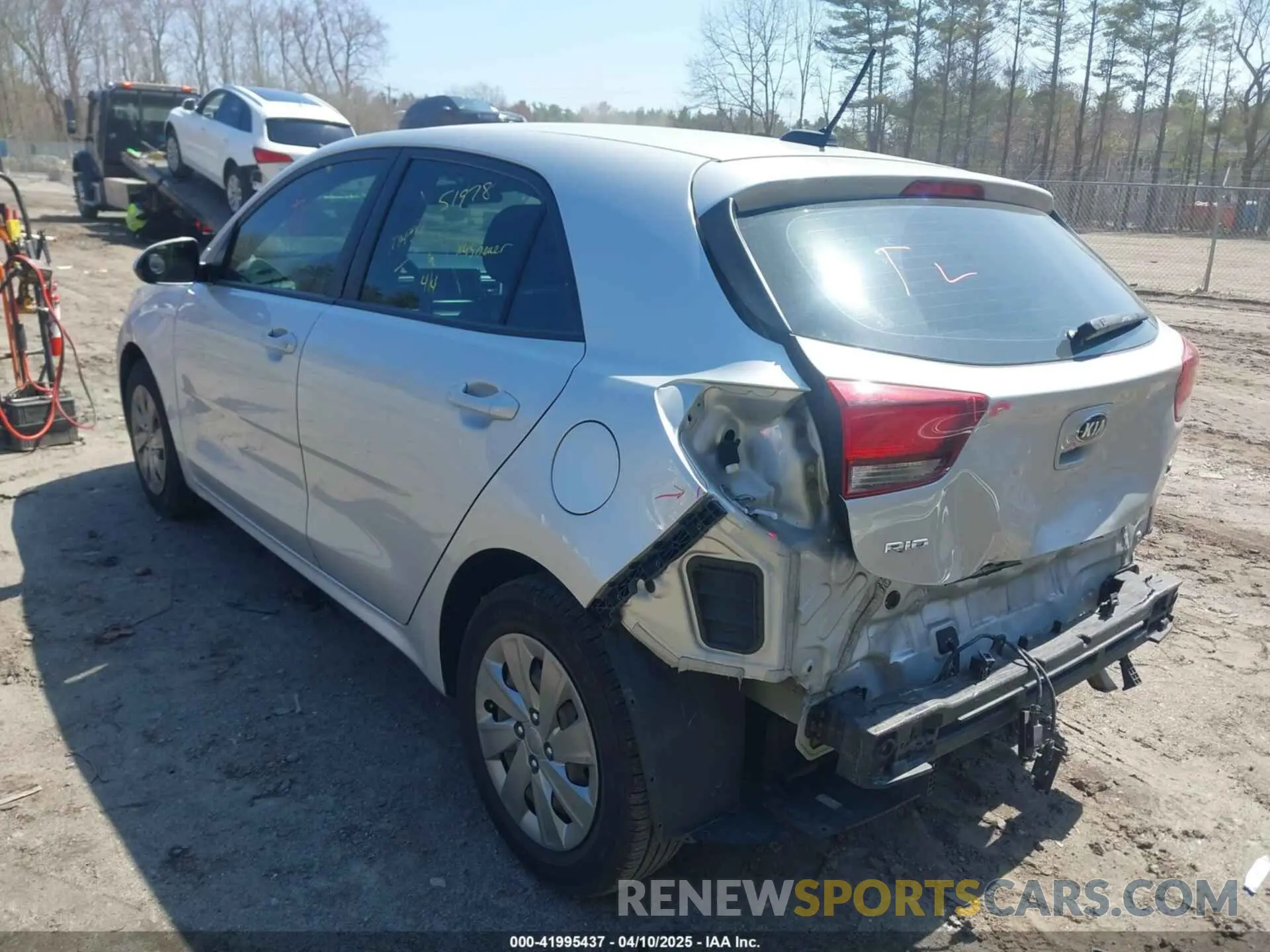 3 Photograph of a damaged car 3KPA25AB1KE194432 KIA RIO 5-DOOR 2019