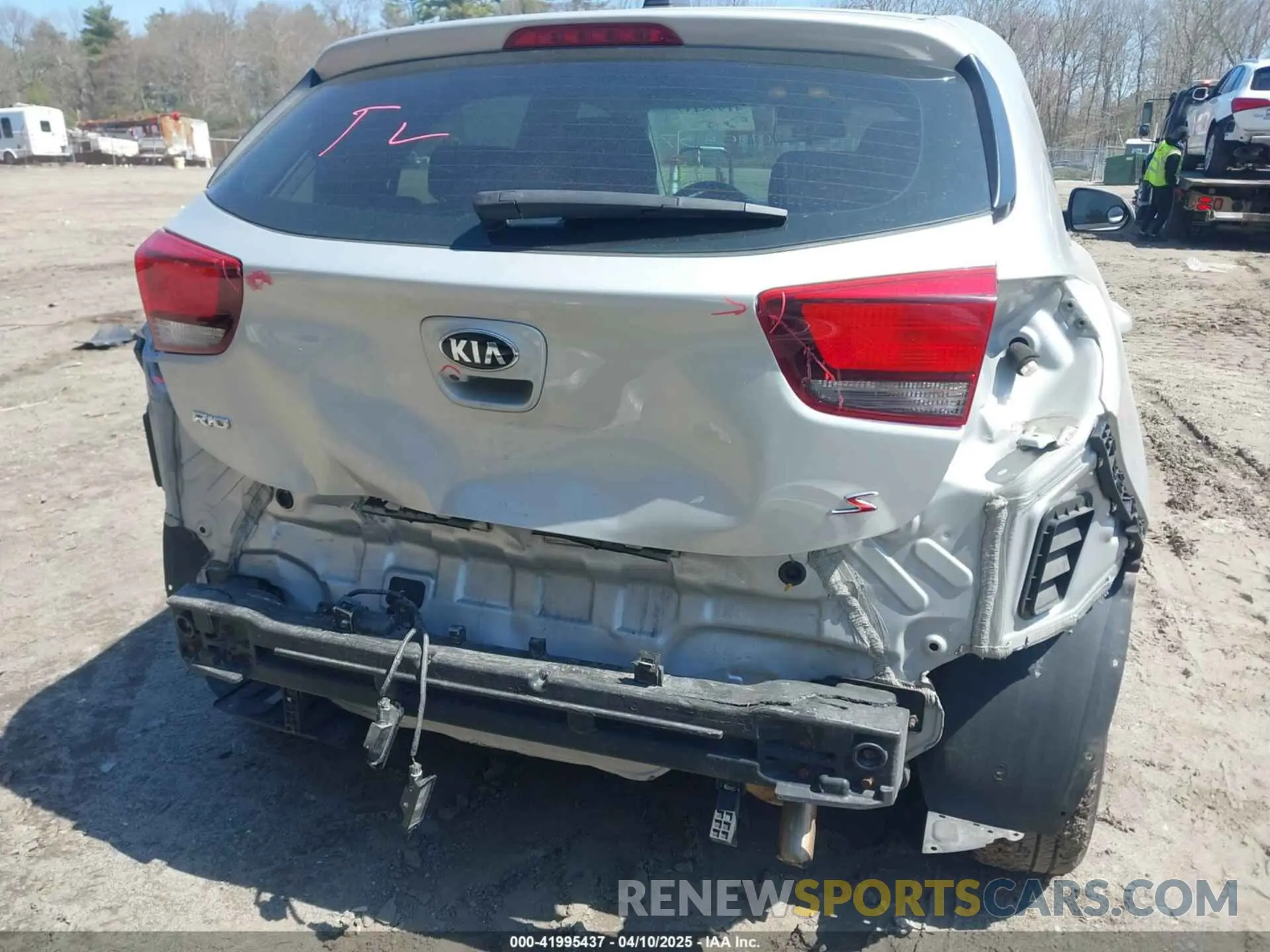 6 Photograph of a damaged car 3KPA25AB1KE194432 KIA RIO 5-DOOR 2019