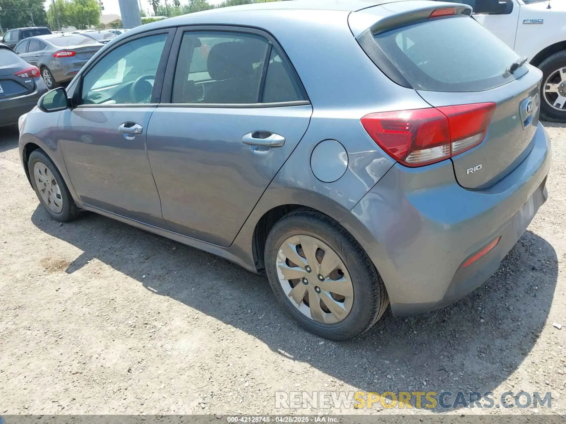 3 Photograph of a damaged car 3KPA25AB5KE215783 KIA RIO 5-DOOR 2019