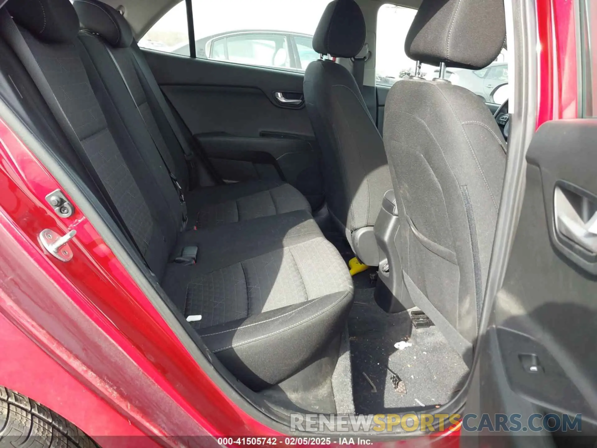 8 Photograph of a damaged car 3KPA25AB5KE227724 KIA RIO 5-DOOR 2019
