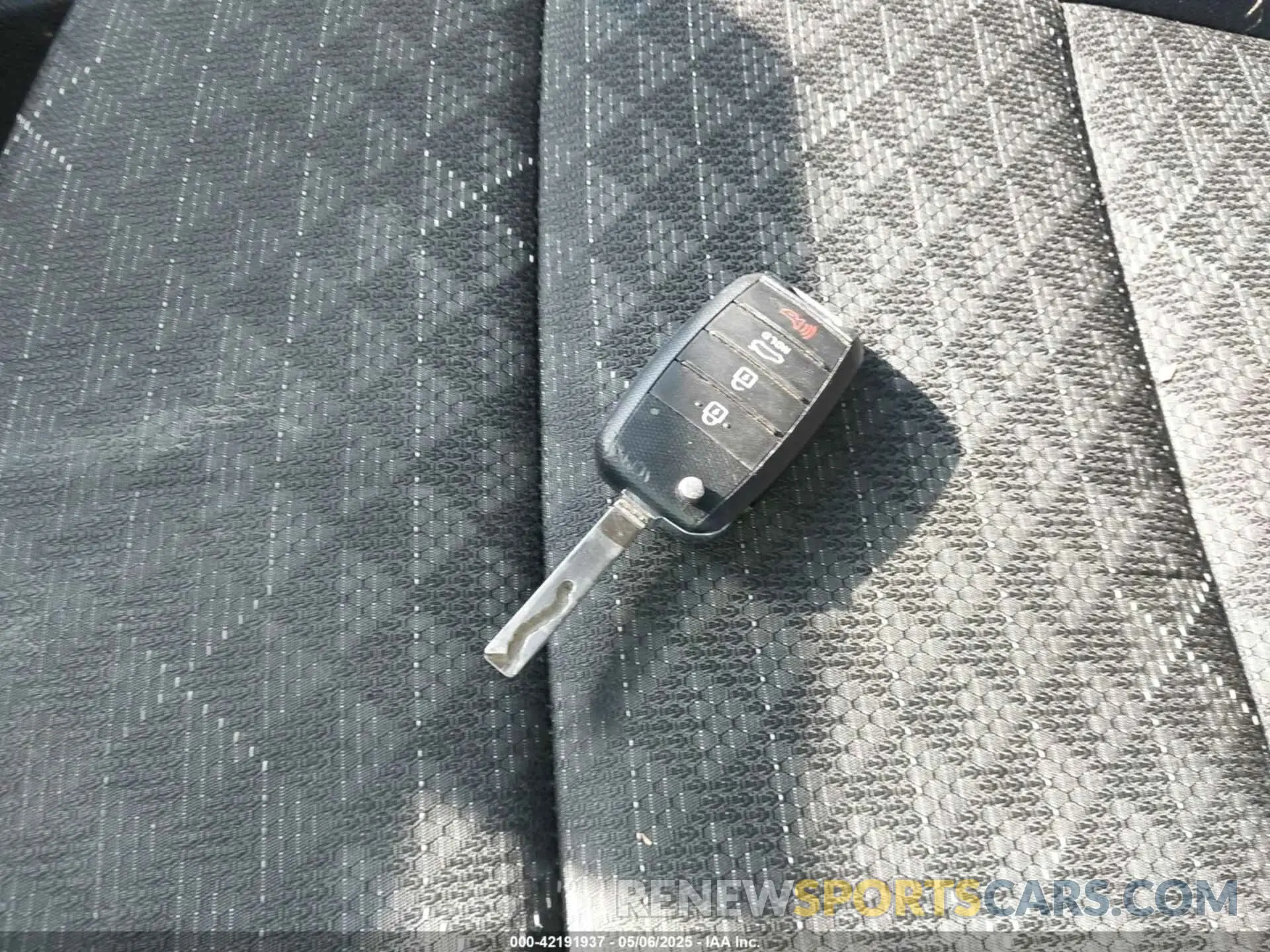 11 Photograph of a damaged car 3KPA25AB6KE176055 KIA RIO 5-DOOR 2019
