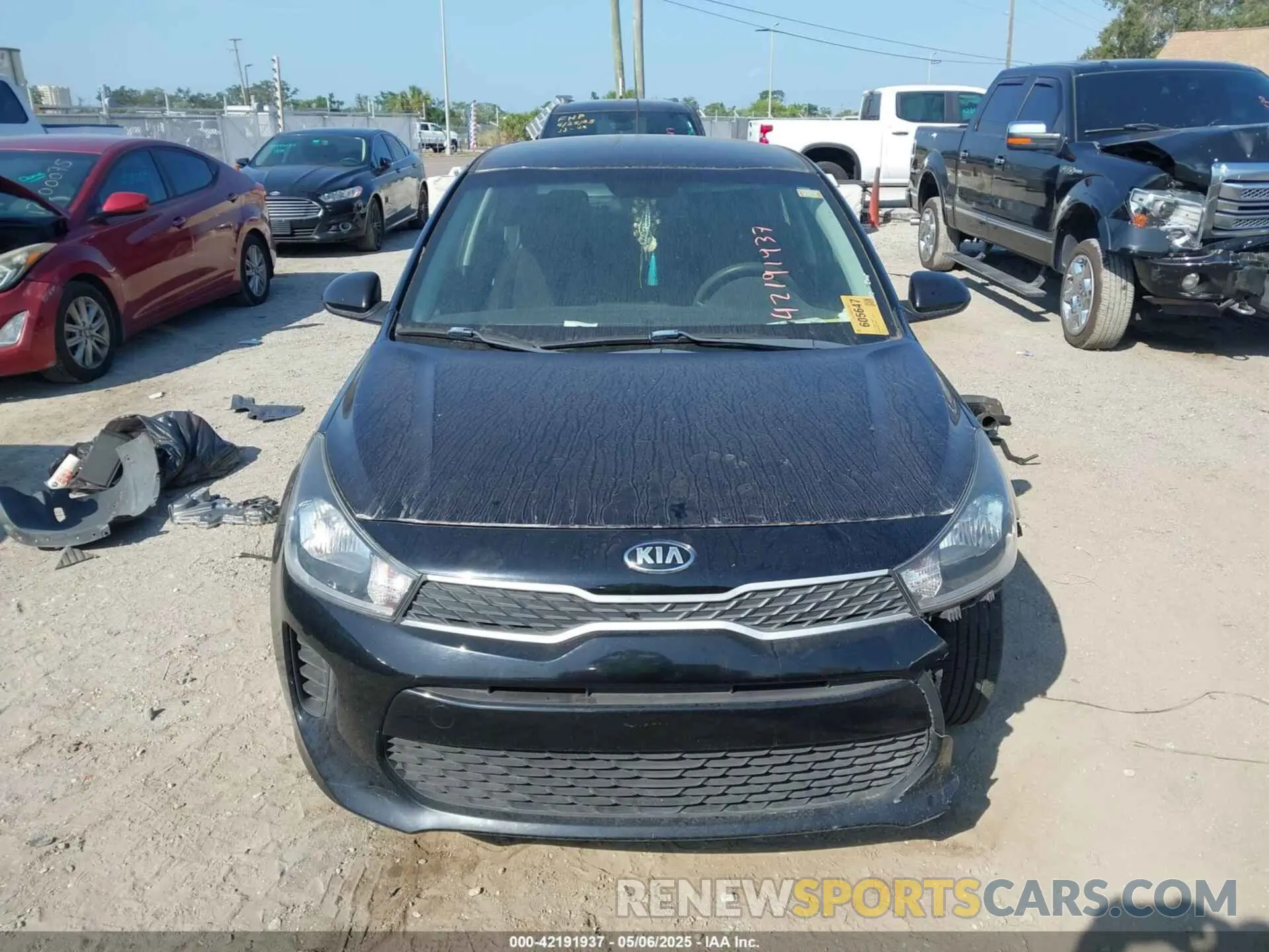 12 Photograph of a damaged car 3KPA25AB6KE176055 KIA RIO 5-DOOR 2019