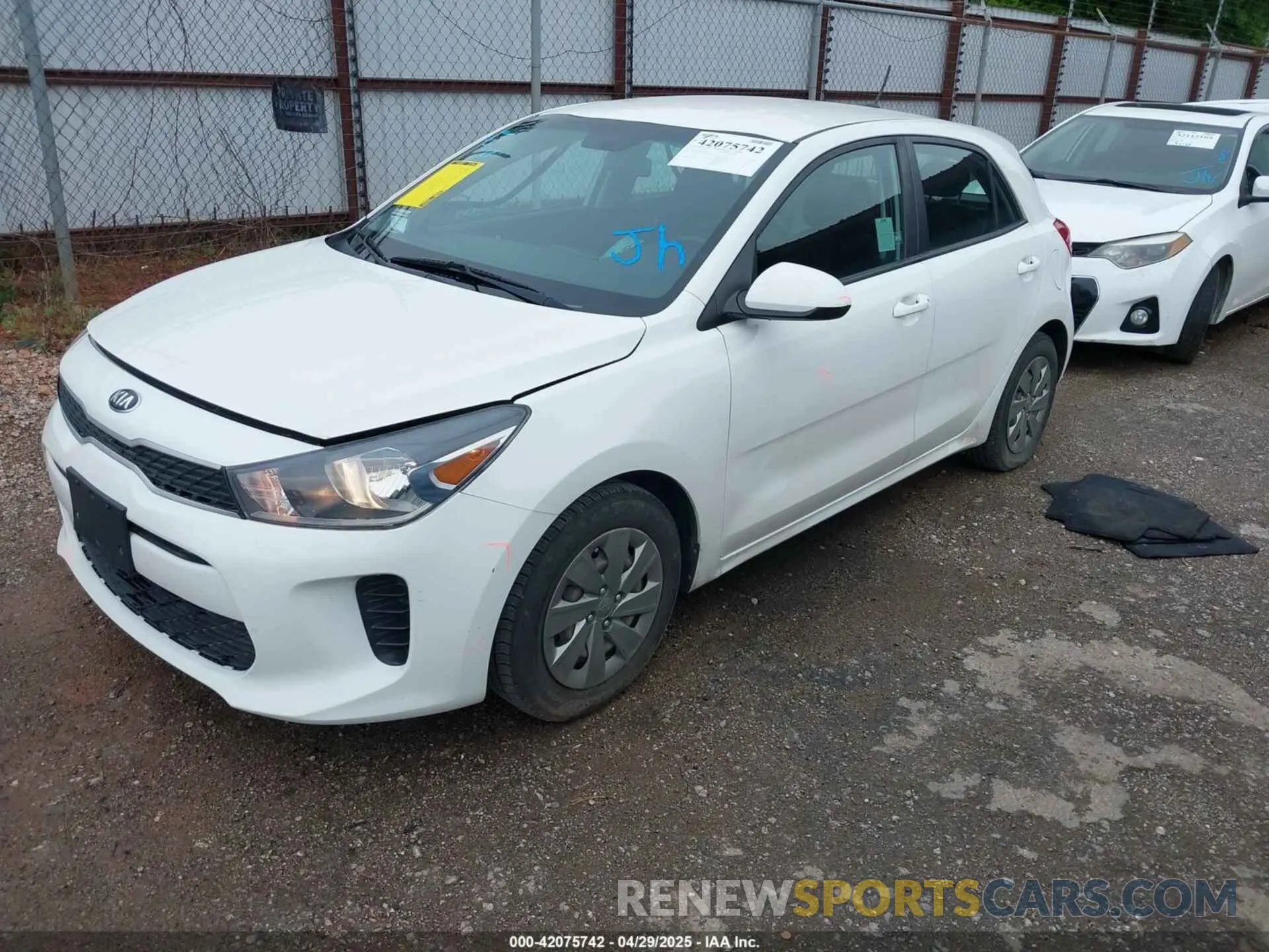 2 Photograph of a damaged car 3KPA25AD0LE277224 KIA RIO 5-DOOR 2020