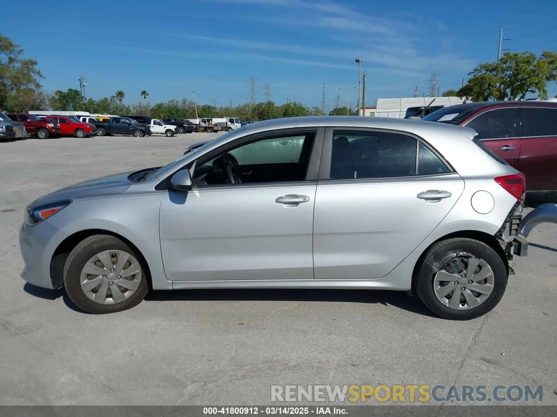 15 Photograph of a damaged car 3KPA25AD4LE309303 KIA RIO 5-DOOR 2020