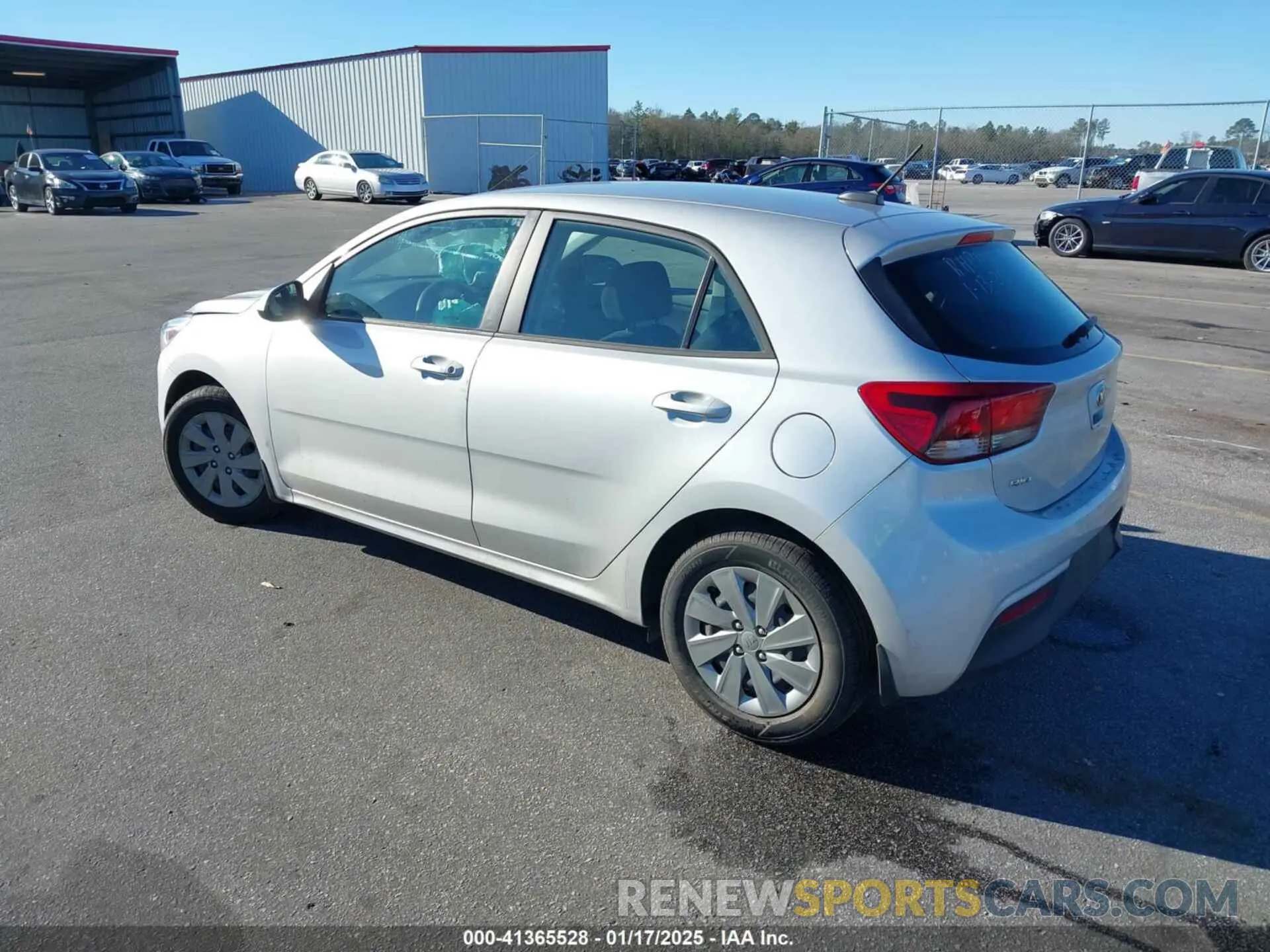 3 Photograph of a damaged car 3KPA25AD7LE348113 KIA RIO 5-DOOR 2020