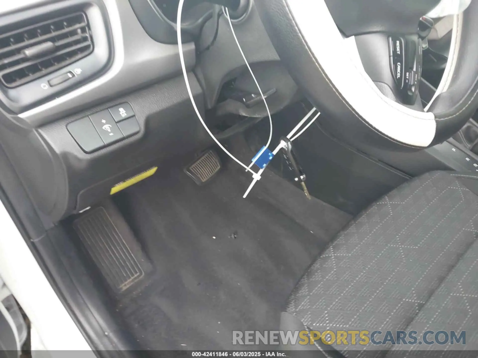 11 Photograph of a damaged car 3KPA25AD4ME377327 KIA RIO 5-DOOR 2021