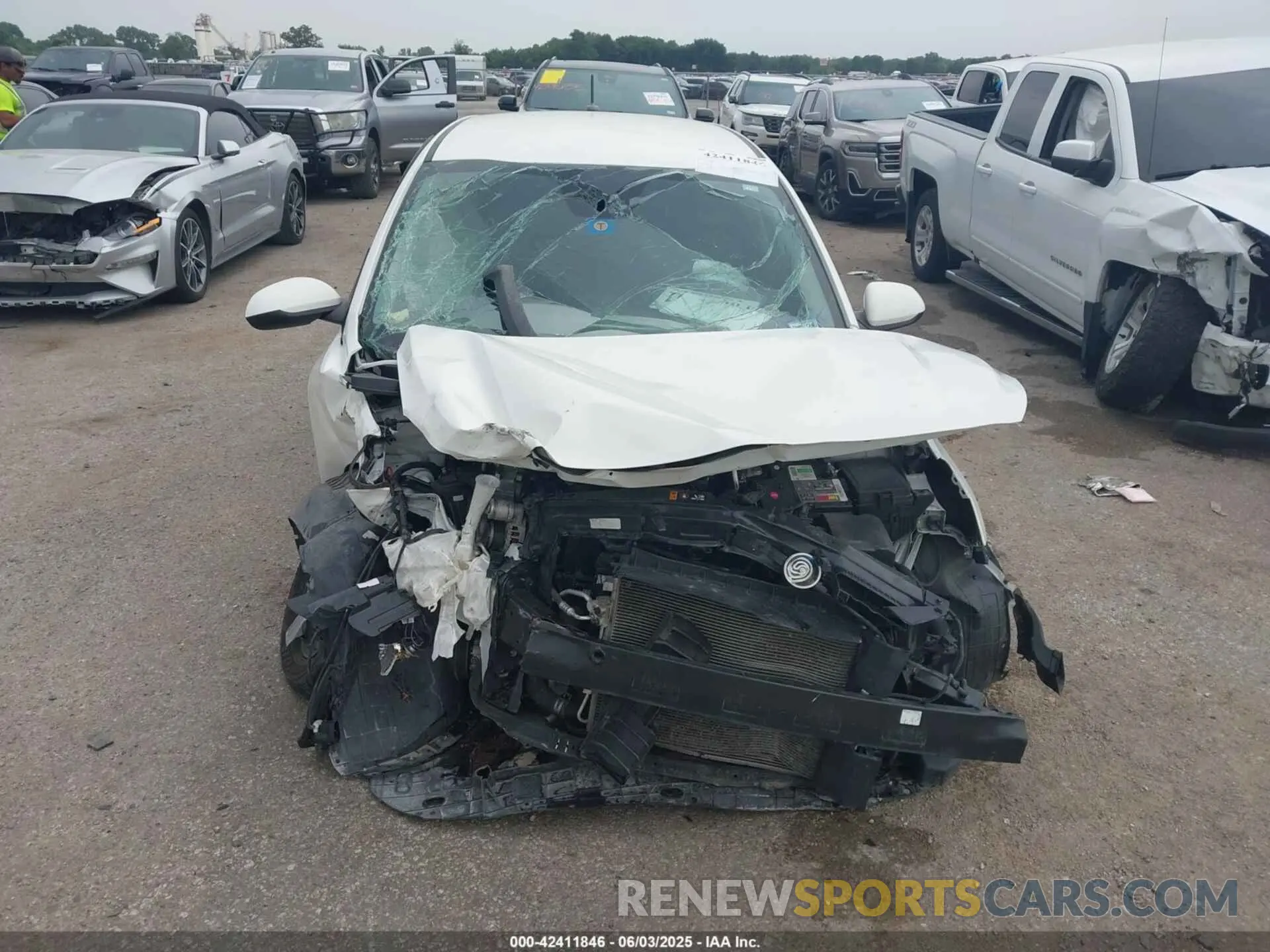 12 Photograph of a damaged car 3KPA25AD4ME377327 KIA RIO 5-DOOR 2021