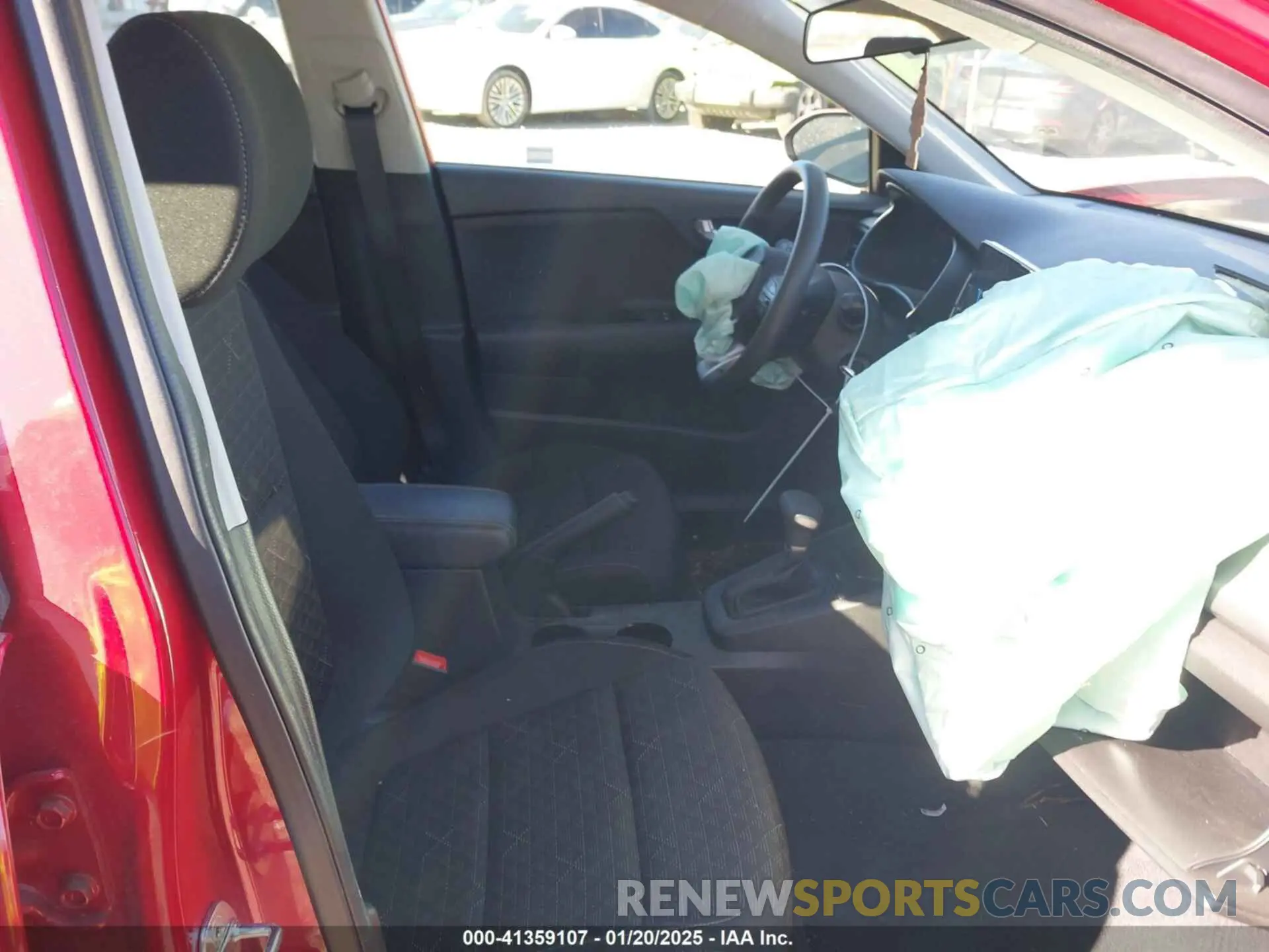 5 Photograph of a damaged car 3KPA25AD5ME388787 KIA RIO 5-DOOR 2021