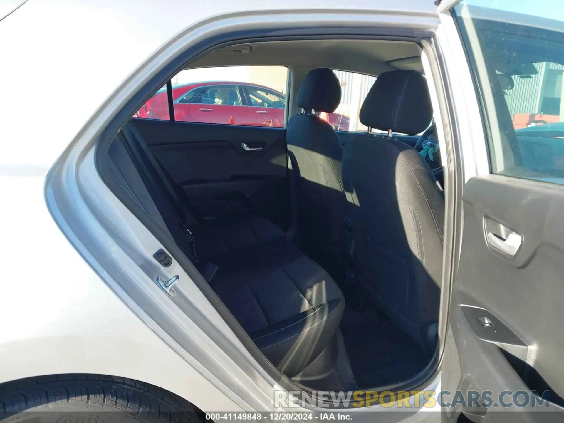 8 Photograph of a damaged car 3KPA25AD7ME433289 KIA RIO 5-DOOR 2021