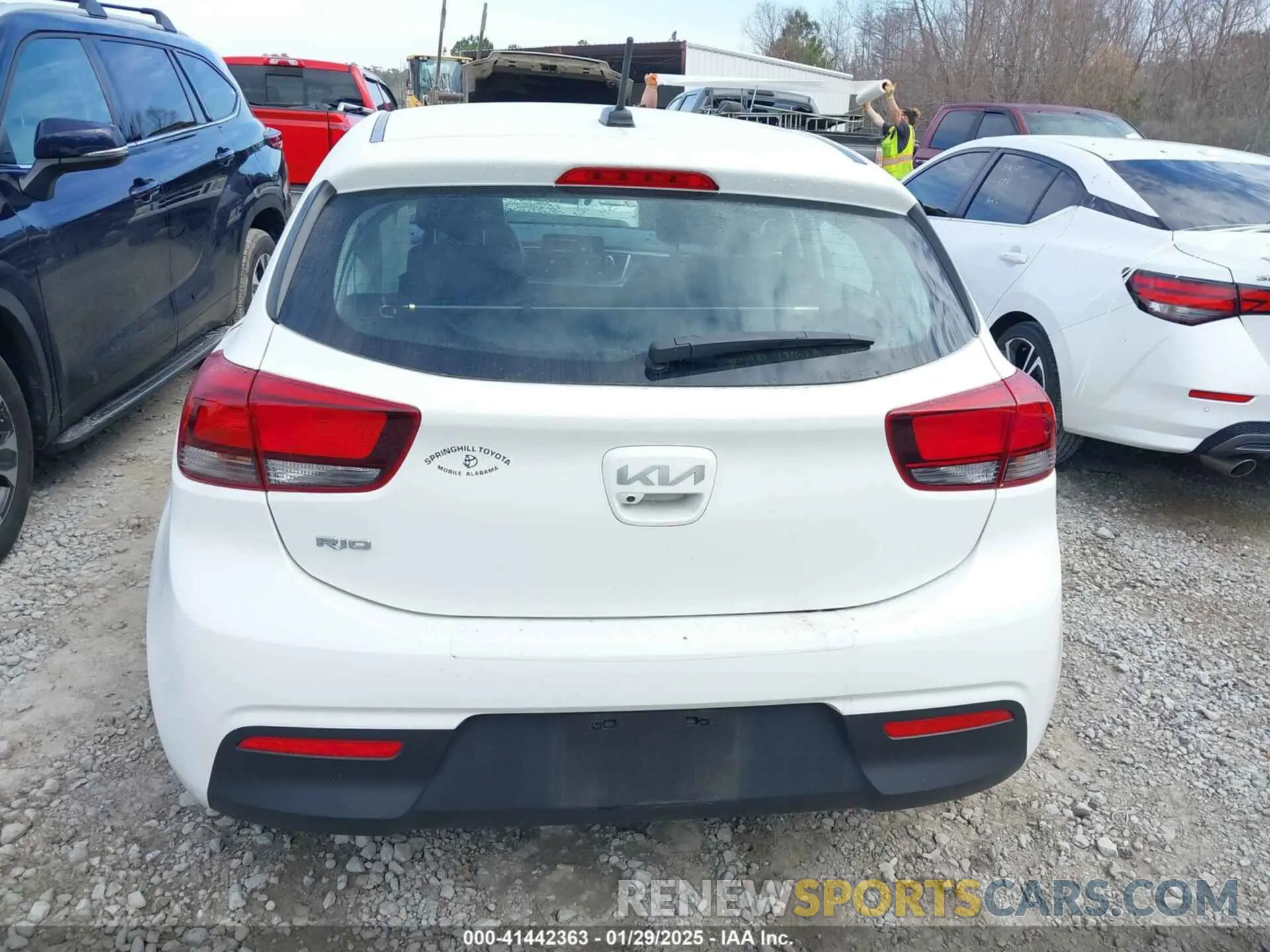 16 Photograph of a damaged car 3KPA25AD5NE457866 KIA RIO 5-DOOR 2022