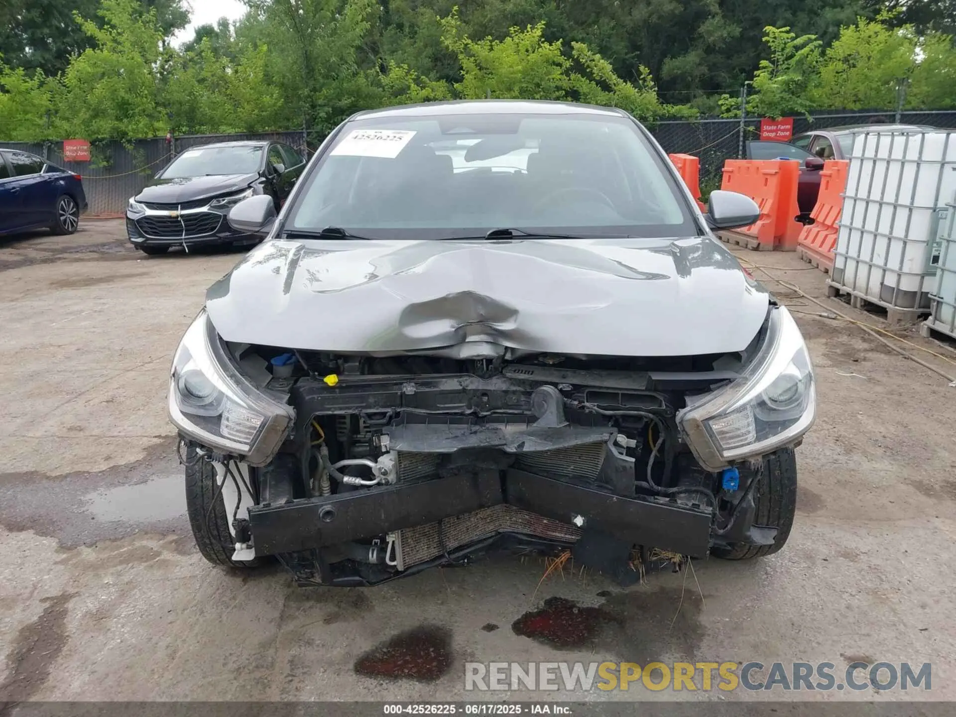 13 Photograph of a damaged car 3KPA25AD5NE479950 KIA RIO 5-DOOR 2022