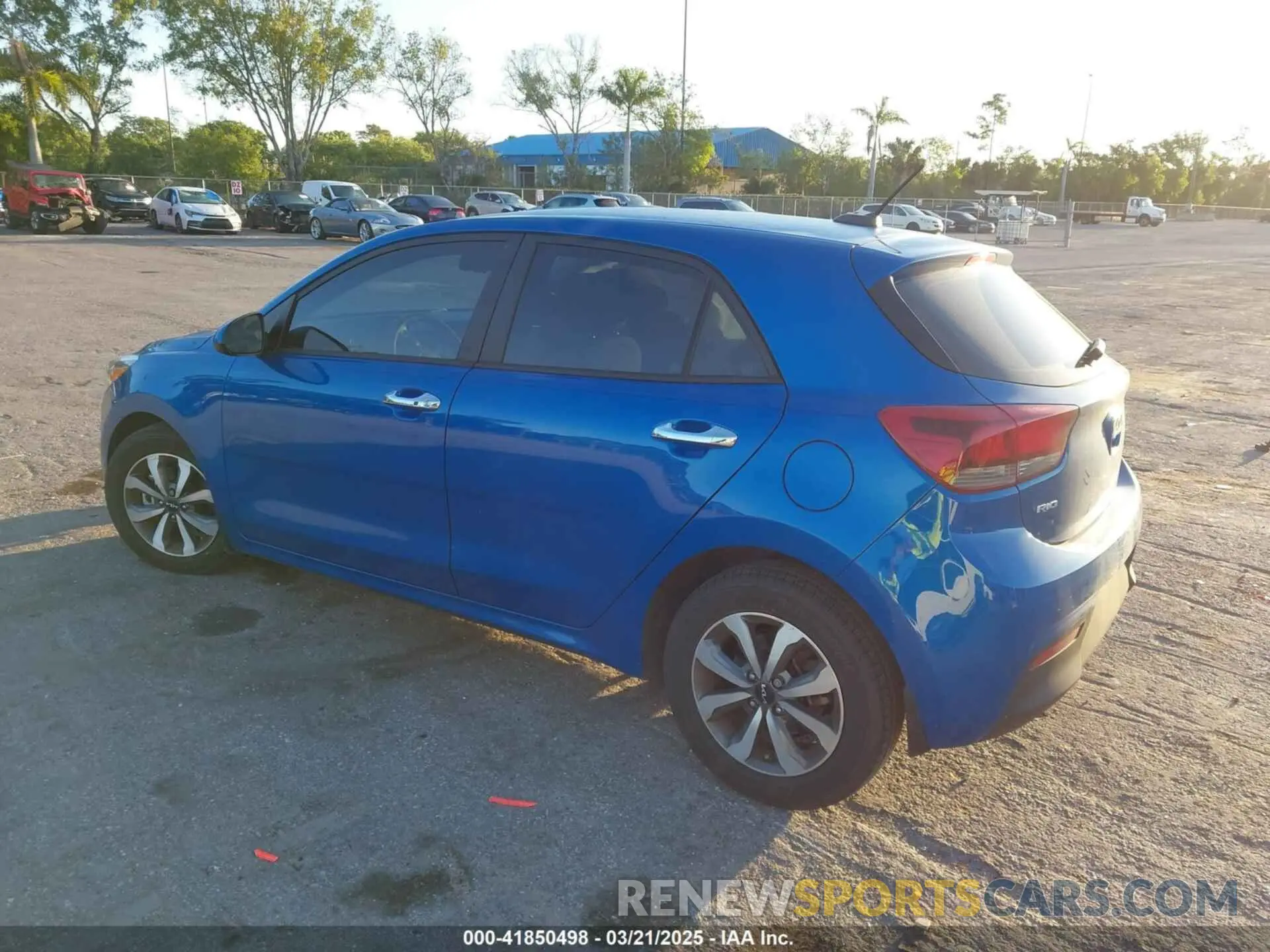 3 Photograph of a damaged car 3KPA25AD6NE483733 KIA RIO 5-DOOR 2022