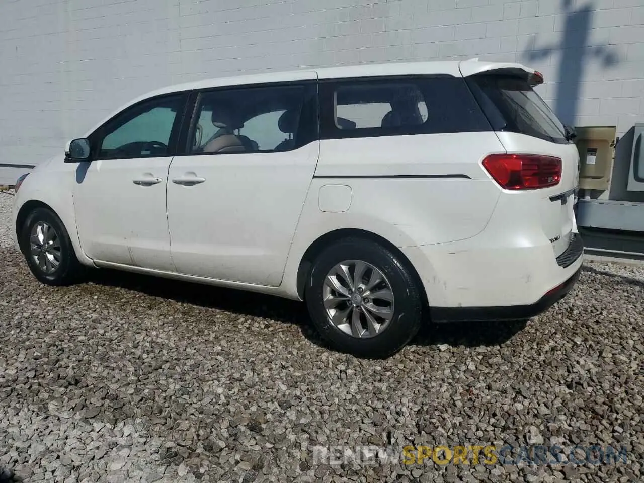 2 Photograph of a damaged car KNDMA5C11K6522328 KIA SEDONA 2019