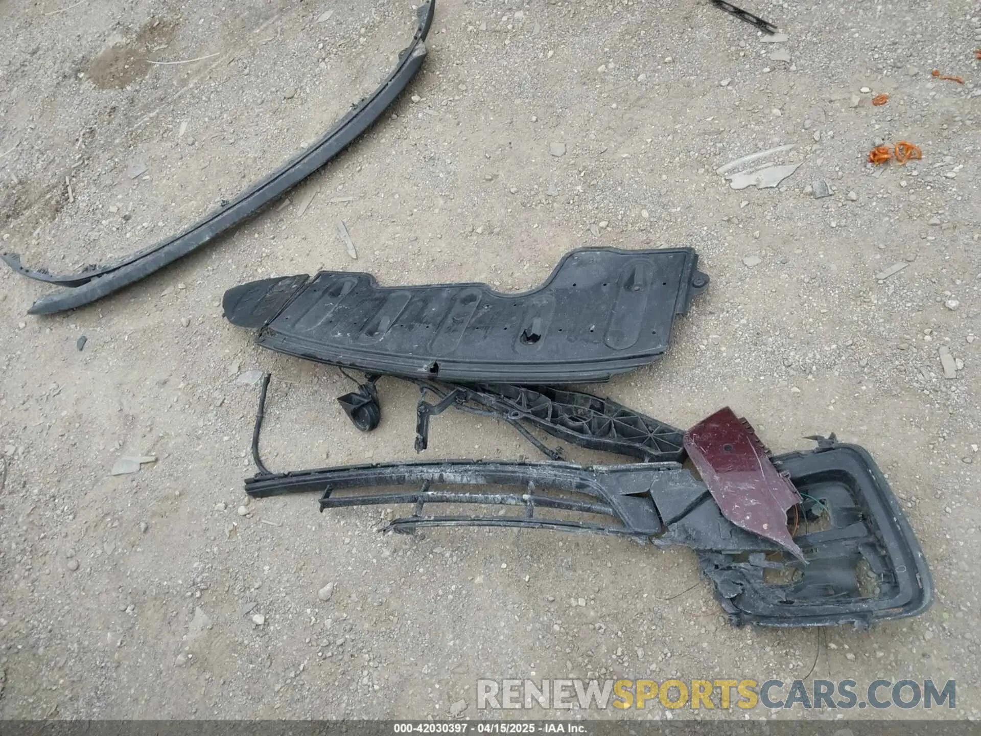 12 Photograph of a damaged car KNDMB5C12K6537496 KIA SEDONA 2019