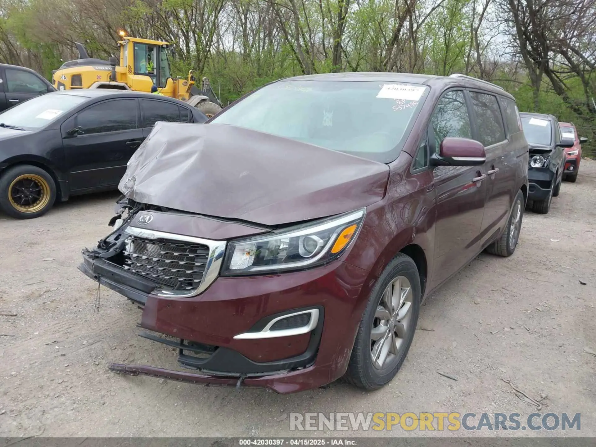 2 Photograph of a damaged car KNDMB5C12K6537496 KIA SEDONA 2019