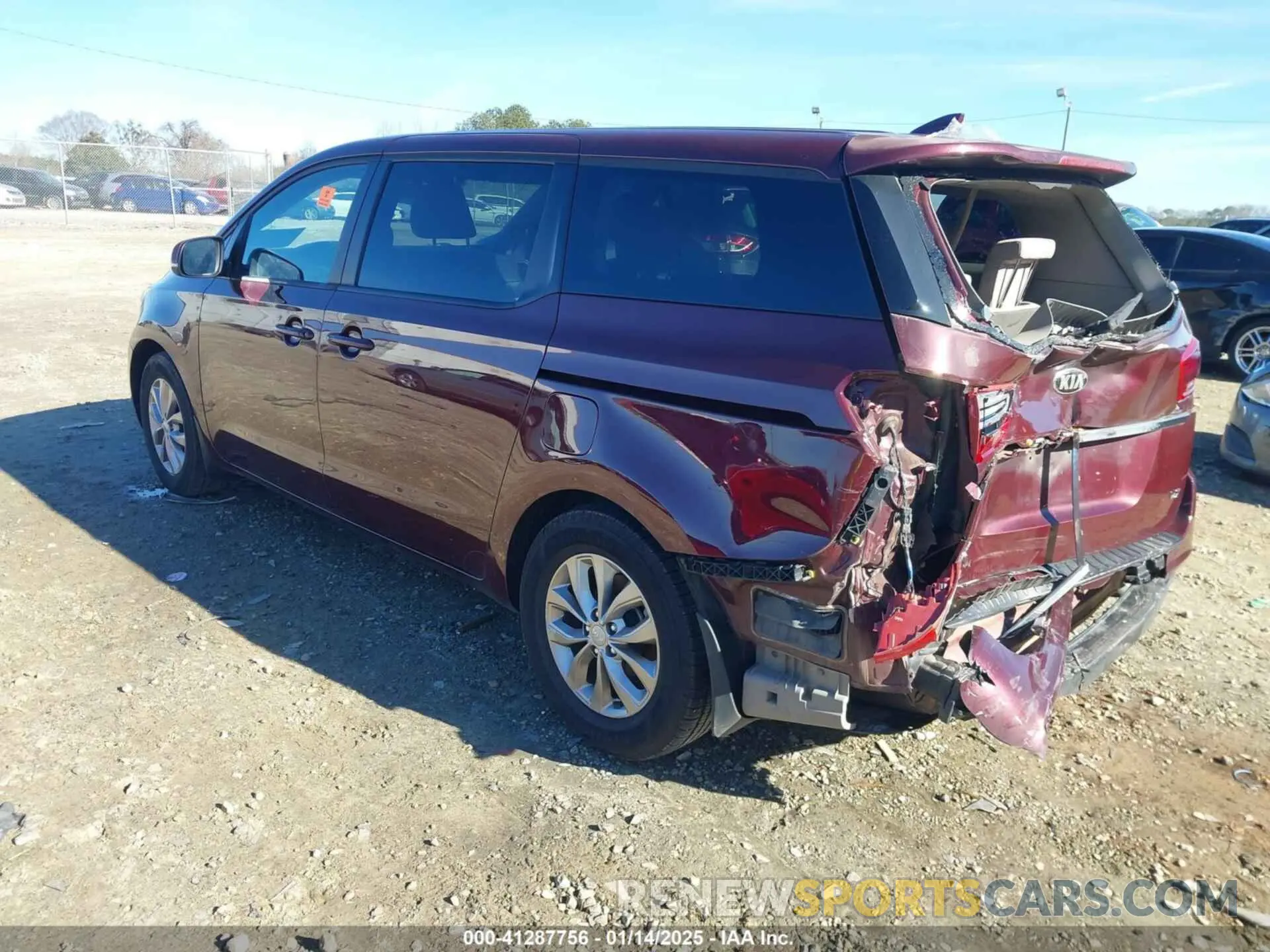 3 Photograph of a damaged car KNDMB5C13K6540035 KIA SEDONA 2019