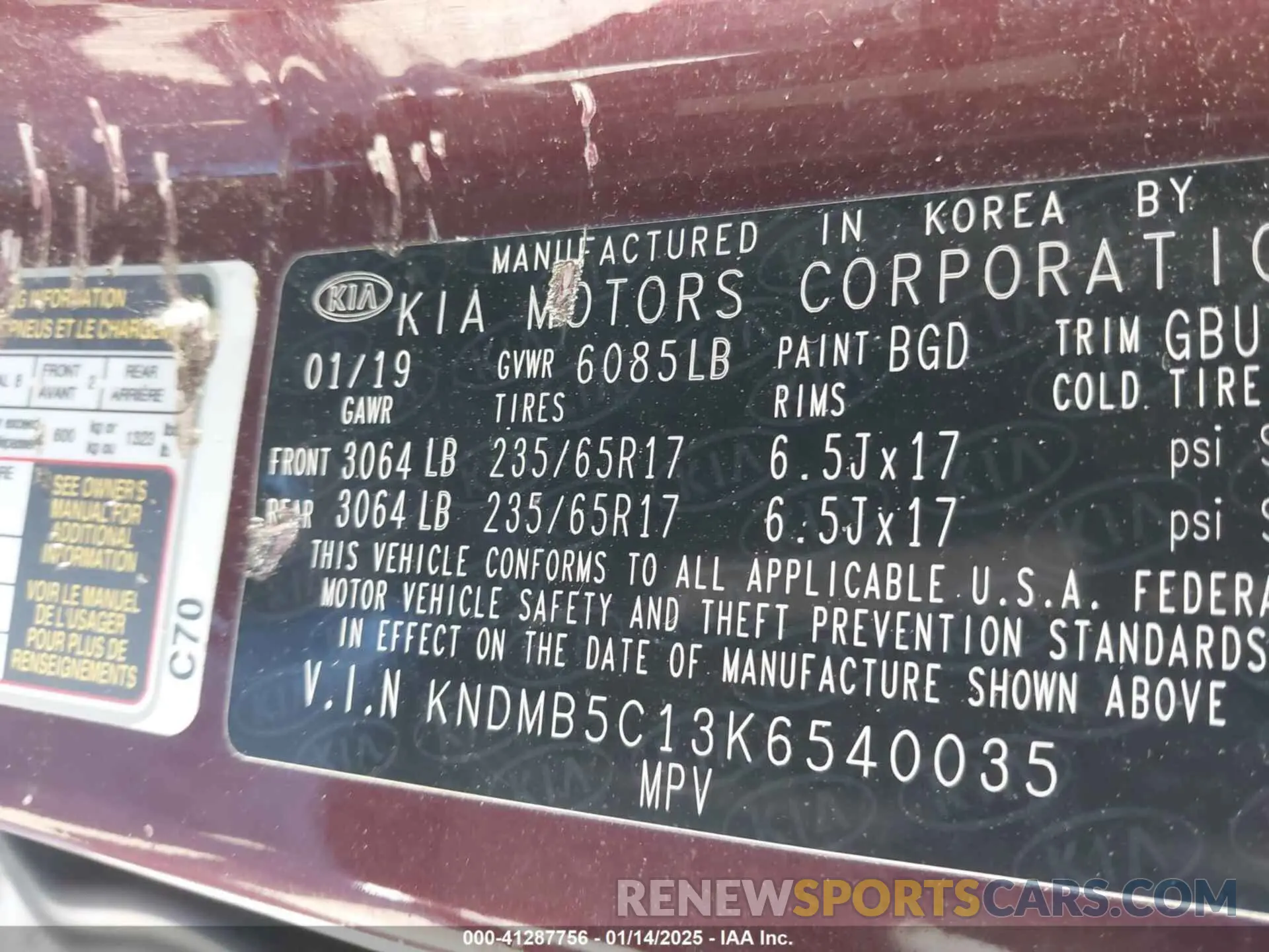 9 Photograph of a damaged car KNDMB5C13K6540035 KIA SEDONA 2019