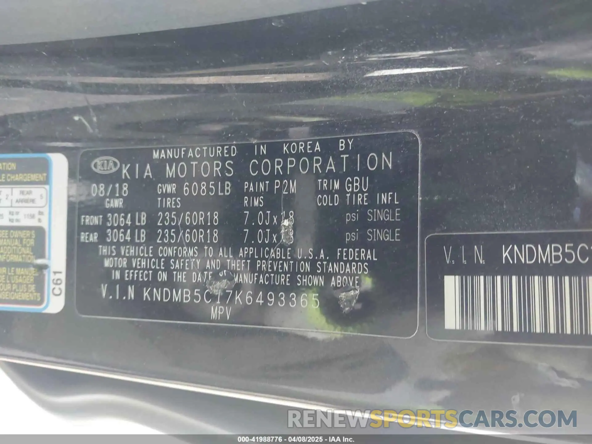 9 Photograph of a damaged car KNDMB5C17K6493365 KIA SEDONA 2019