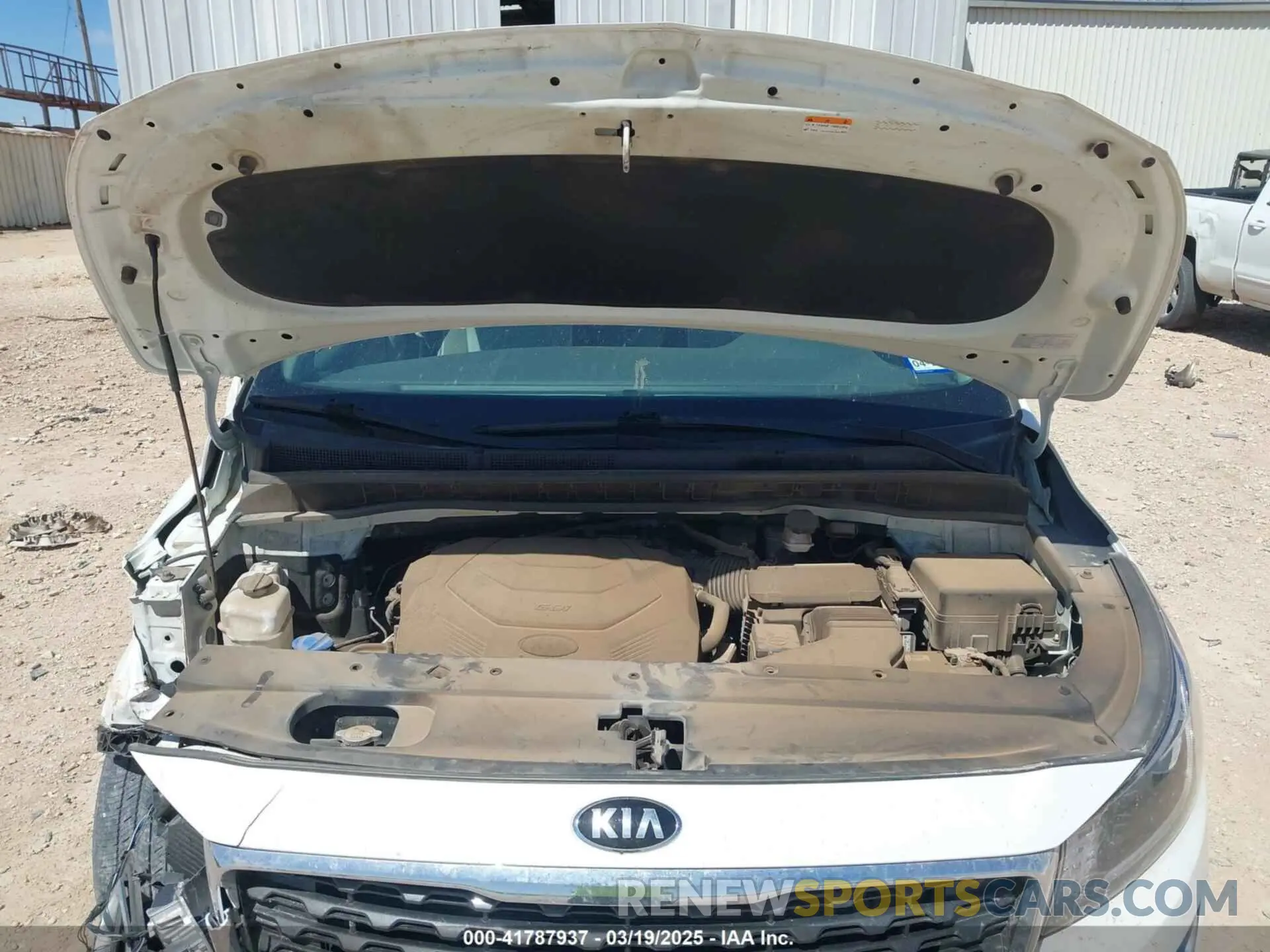 10 Photograph of a damaged car KNDMB5C14L6574891 KIA SEDONA 2020