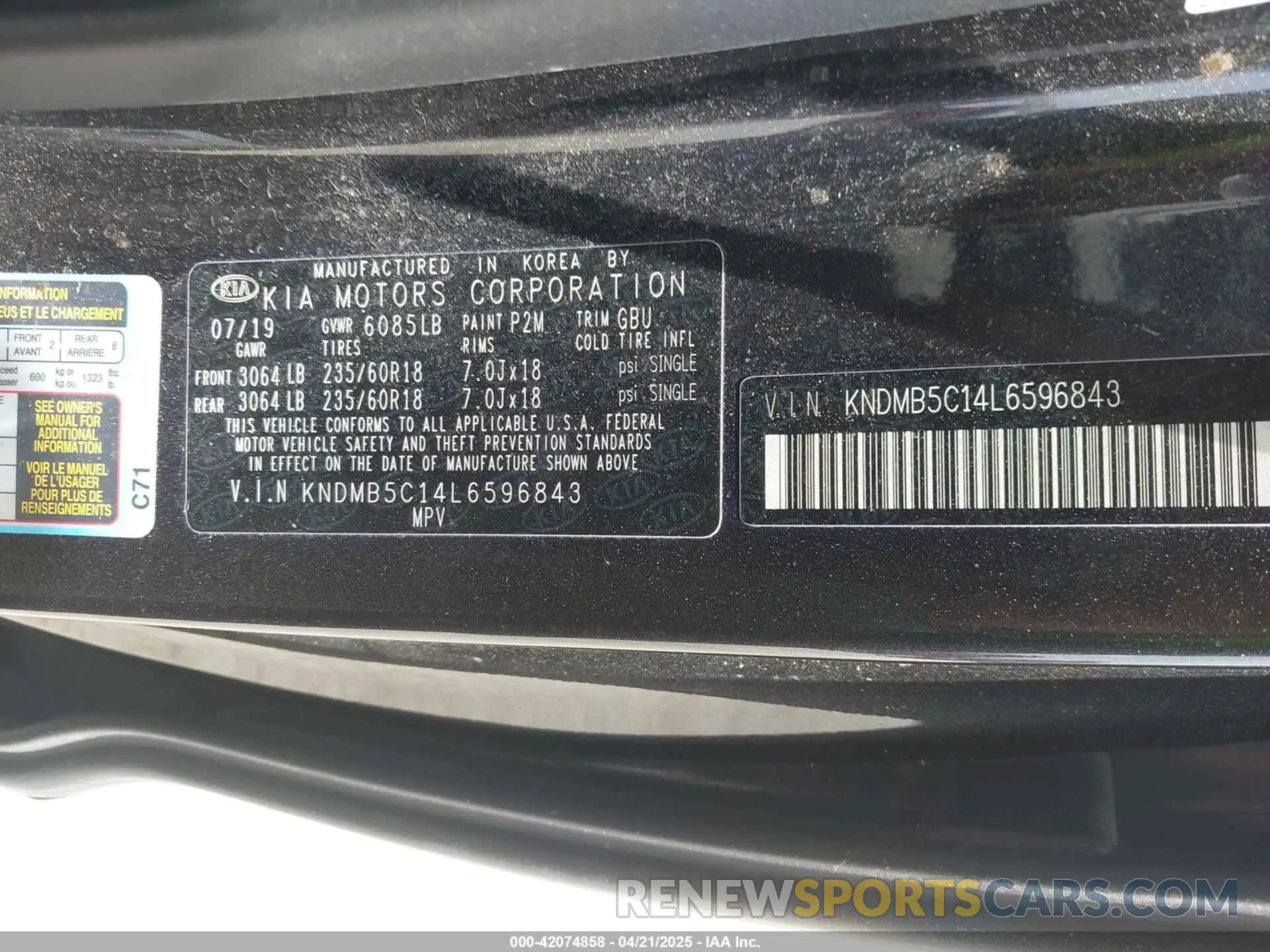 9 Photograph of a damaged car KNDMB5C14L6596843 KIA SEDONA 2020