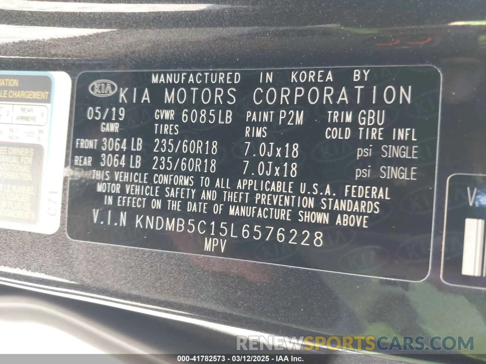 9 Photograph of a damaged car KNDMB5C15L6576228 KIA SEDONA 2020
