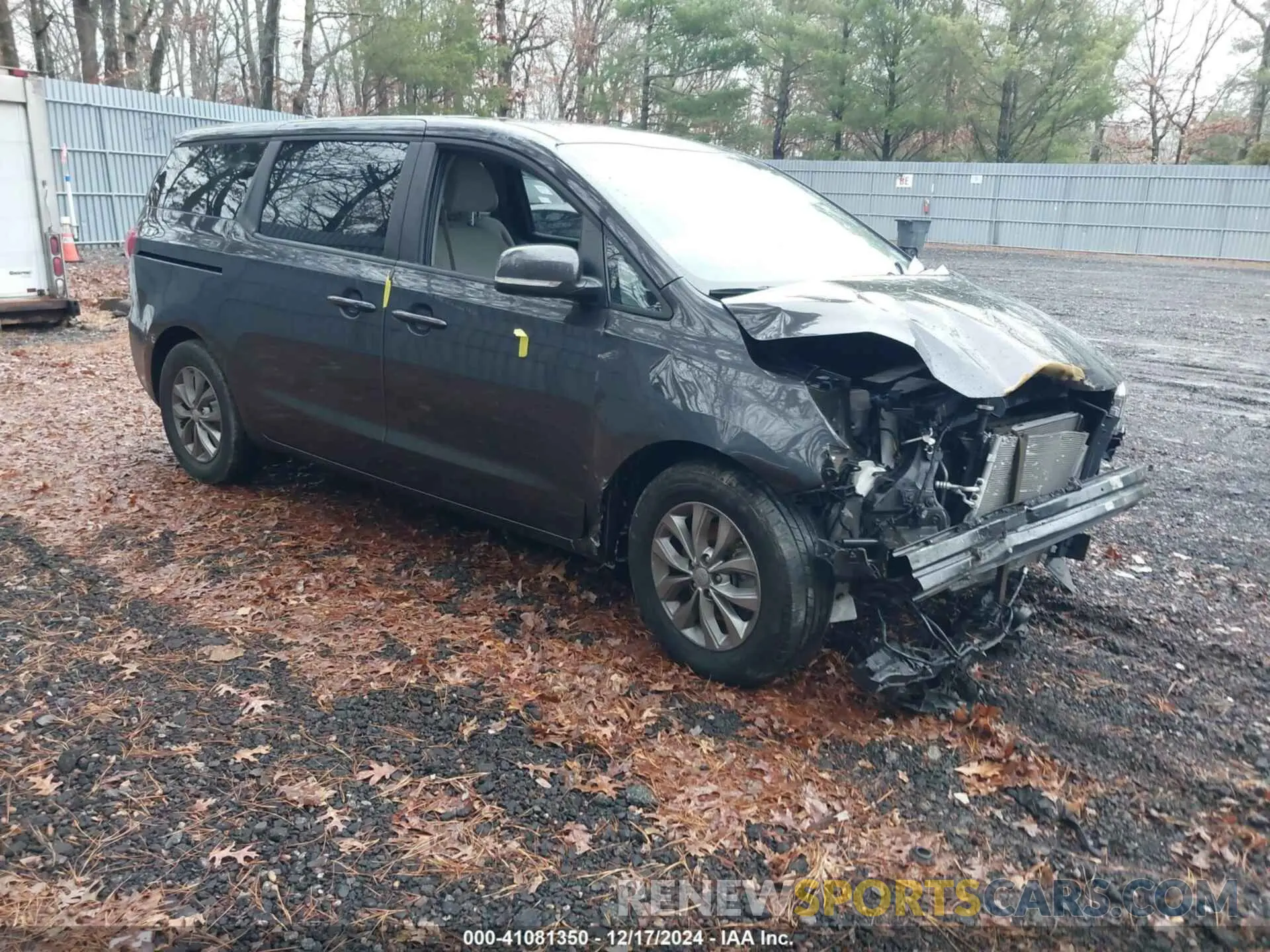 1 Photograph of a damaged car KNDMB5C10M6673807 KIA SEDONA 2021