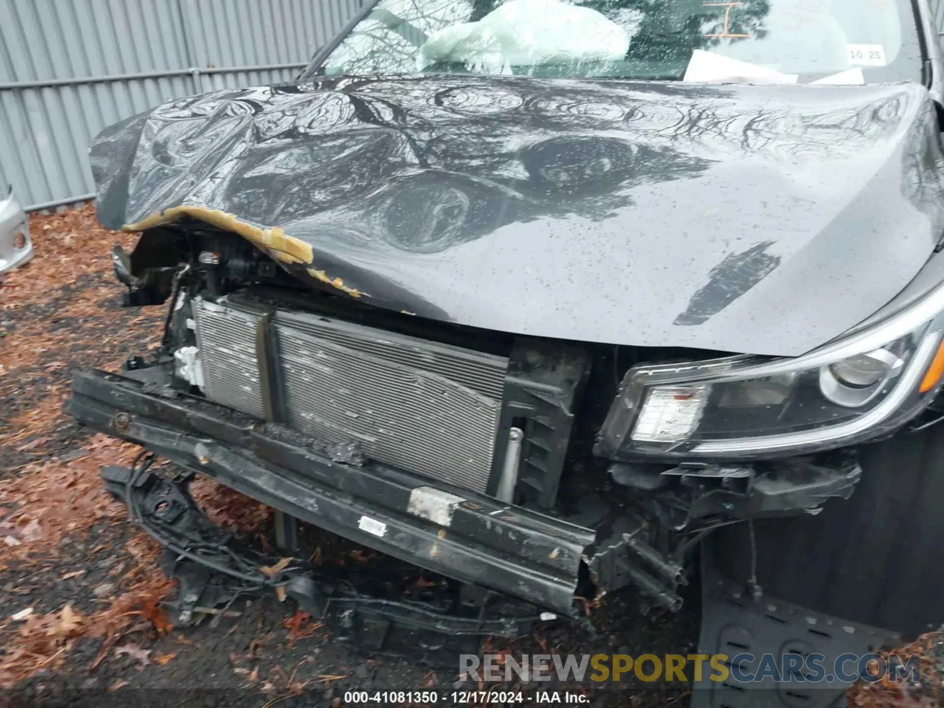 6 Photograph of a damaged car KNDMB5C10M6673807 KIA SEDONA 2021