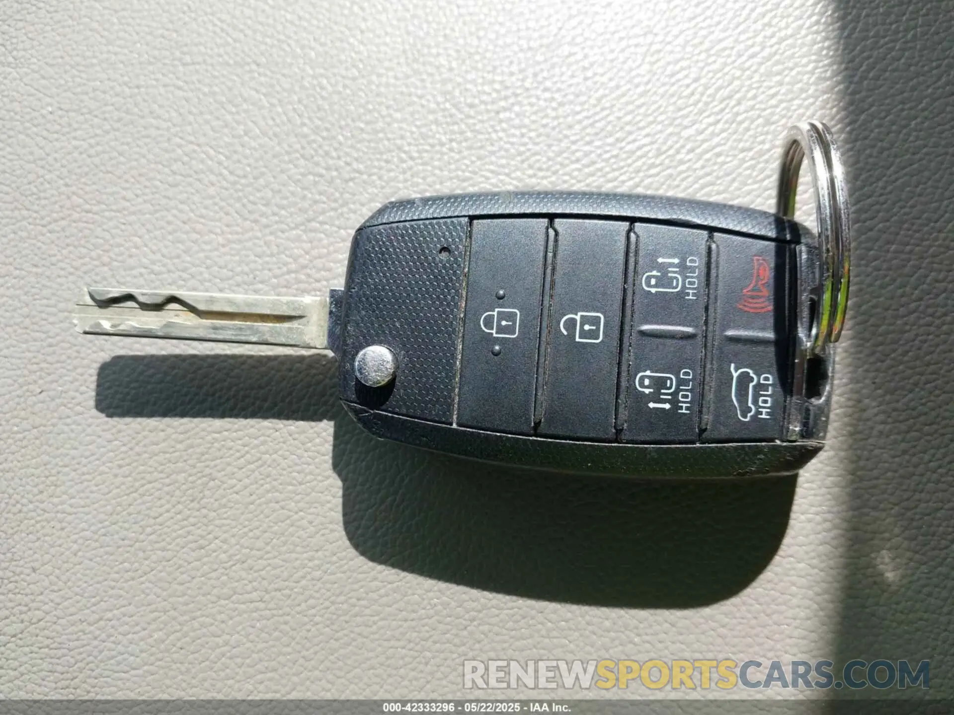 11 Photograph of a damaged car KNDMB5C13M6669508 KIA SEDONA 2021