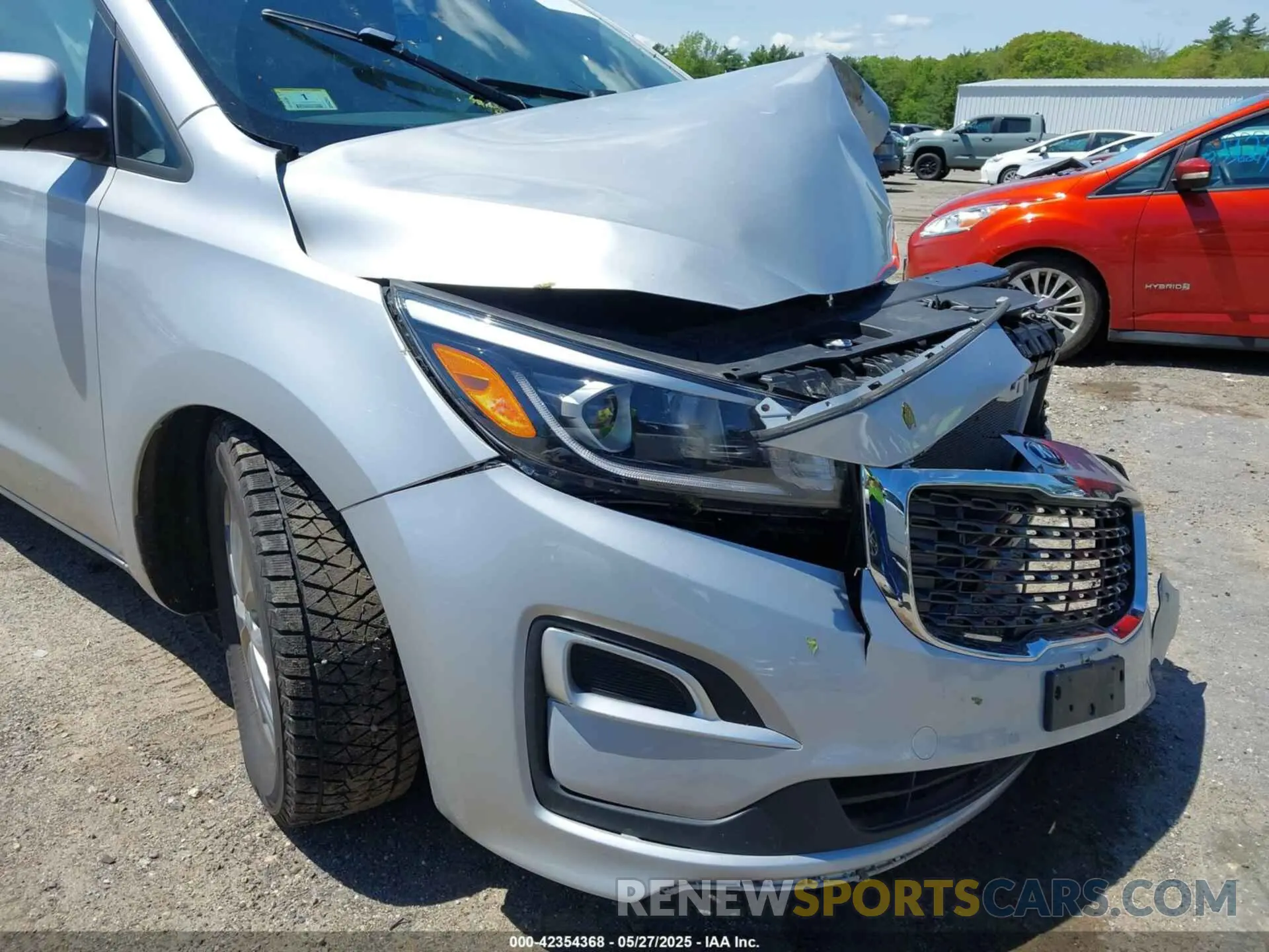 21 Photograph of a damaged car KNDMB5C15M6675164 KIA SEDONA 2021