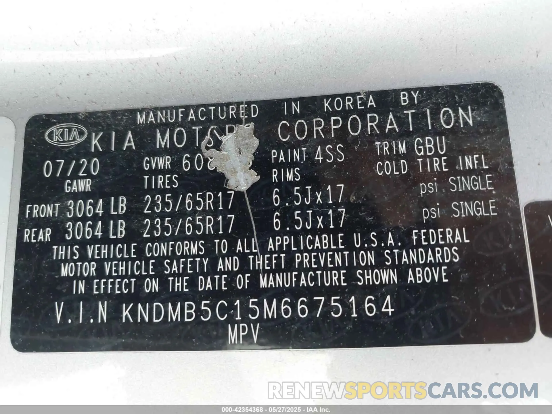 9 Photograph of a damaged car KNDMB5C15M6675164 KIA SEDONA 2021