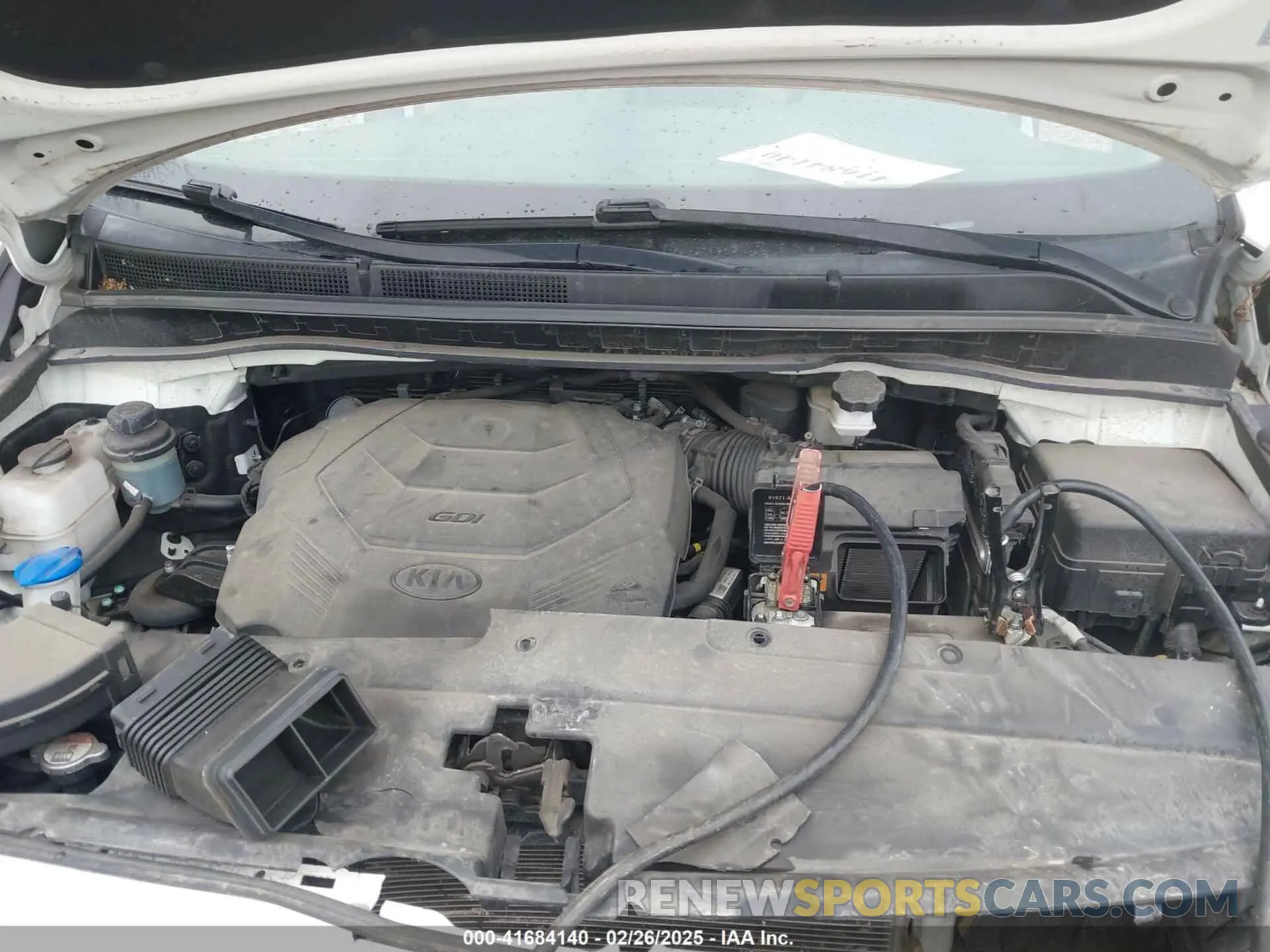 10 Photograph of a damaged car KNDMB5C19M6662112 KIA SEDONA 2021