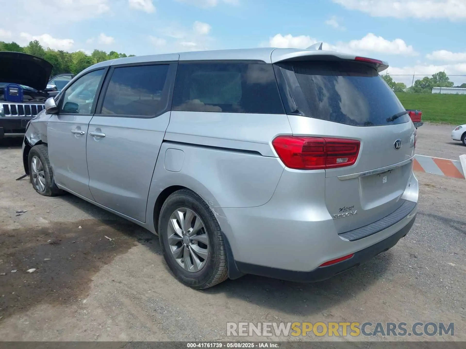 3 Photograph of a damaged car KNDMB5C1XM6667206 KIA SEDONA 2021