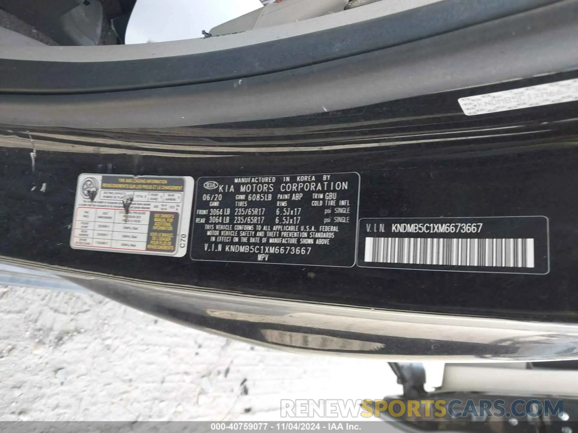 9 Photograph of a damaged car KNDMB5C1XM6673667 KIA SEDONA 2021