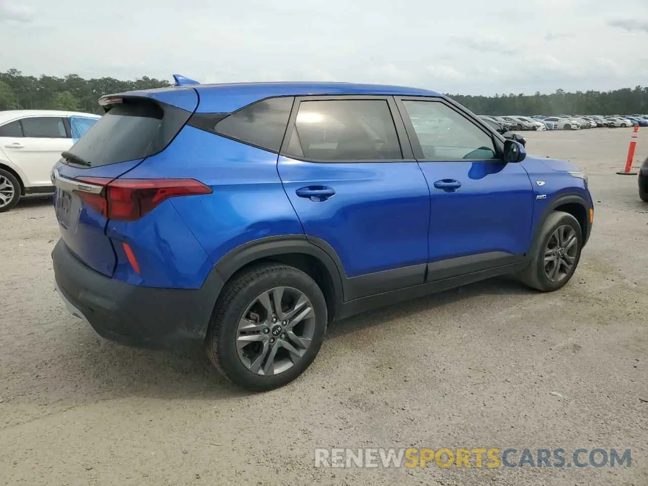 3 Photograph of a damaged car KNDEPCAA0M7045754 KIA SELTOS 2021