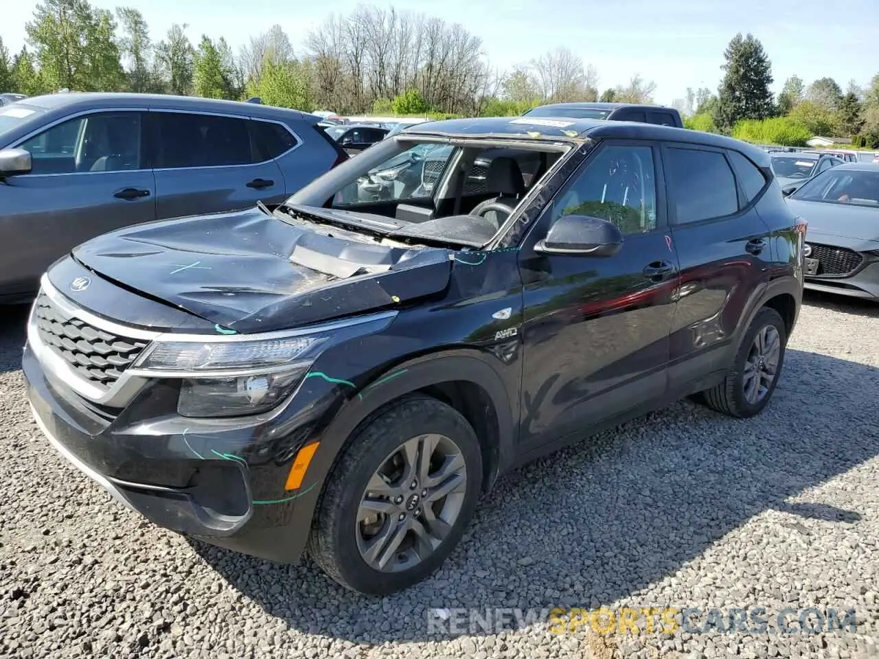 1 Photograph of a damaged car KNDEPCAA0M7097143 KIA SELTOS 2021