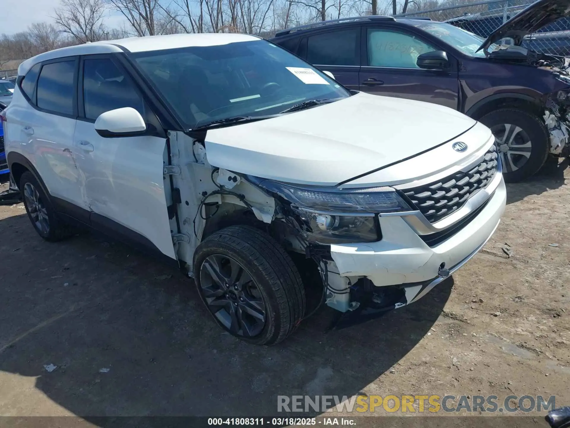 6 Photograph of a damaged car KNDEPCAA1M7104780 KIA SELTOS 2021