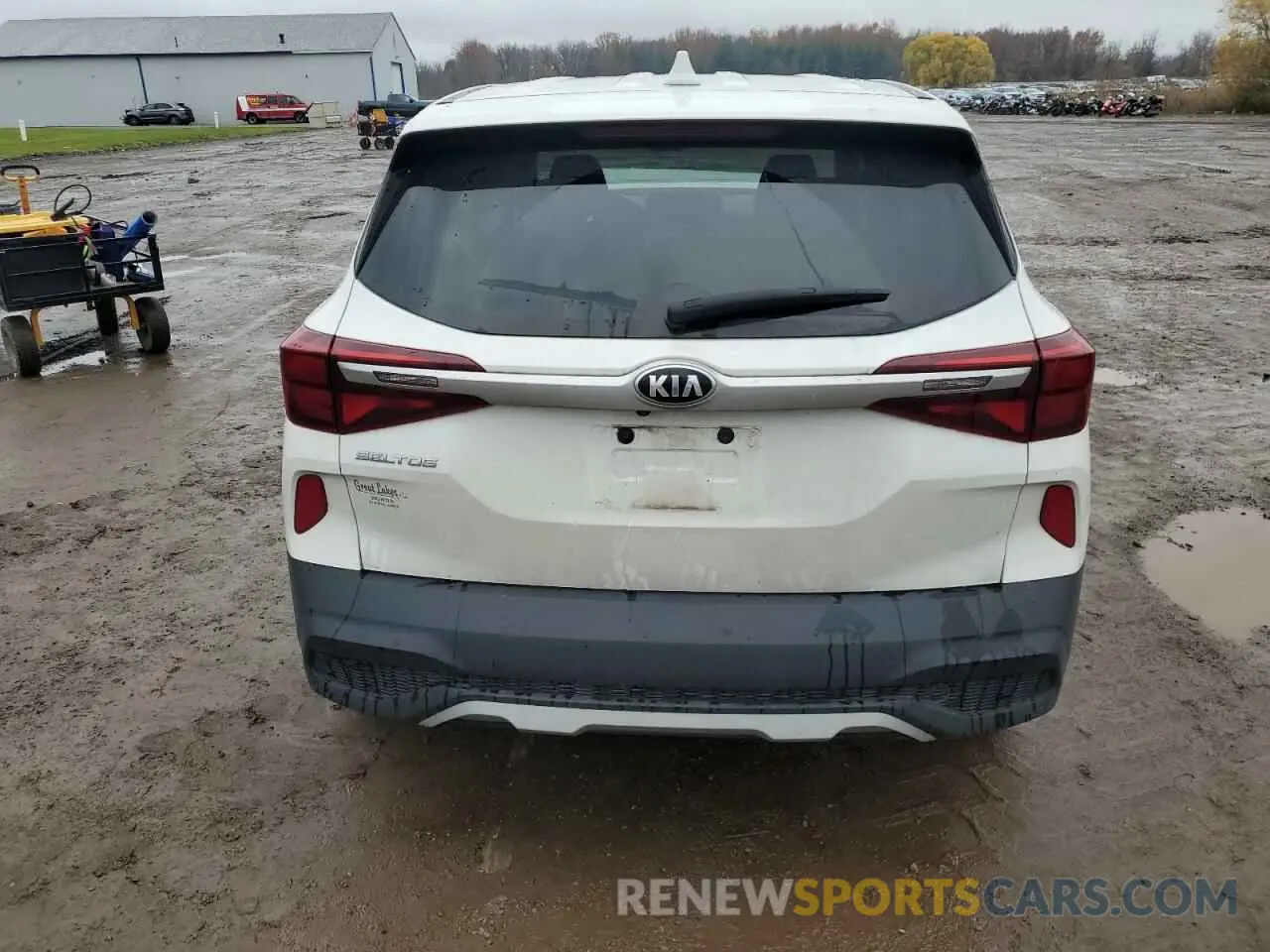 6 Photograph of a damaged car KNDEPCAA1M7173453 KIA SELTOS 2021