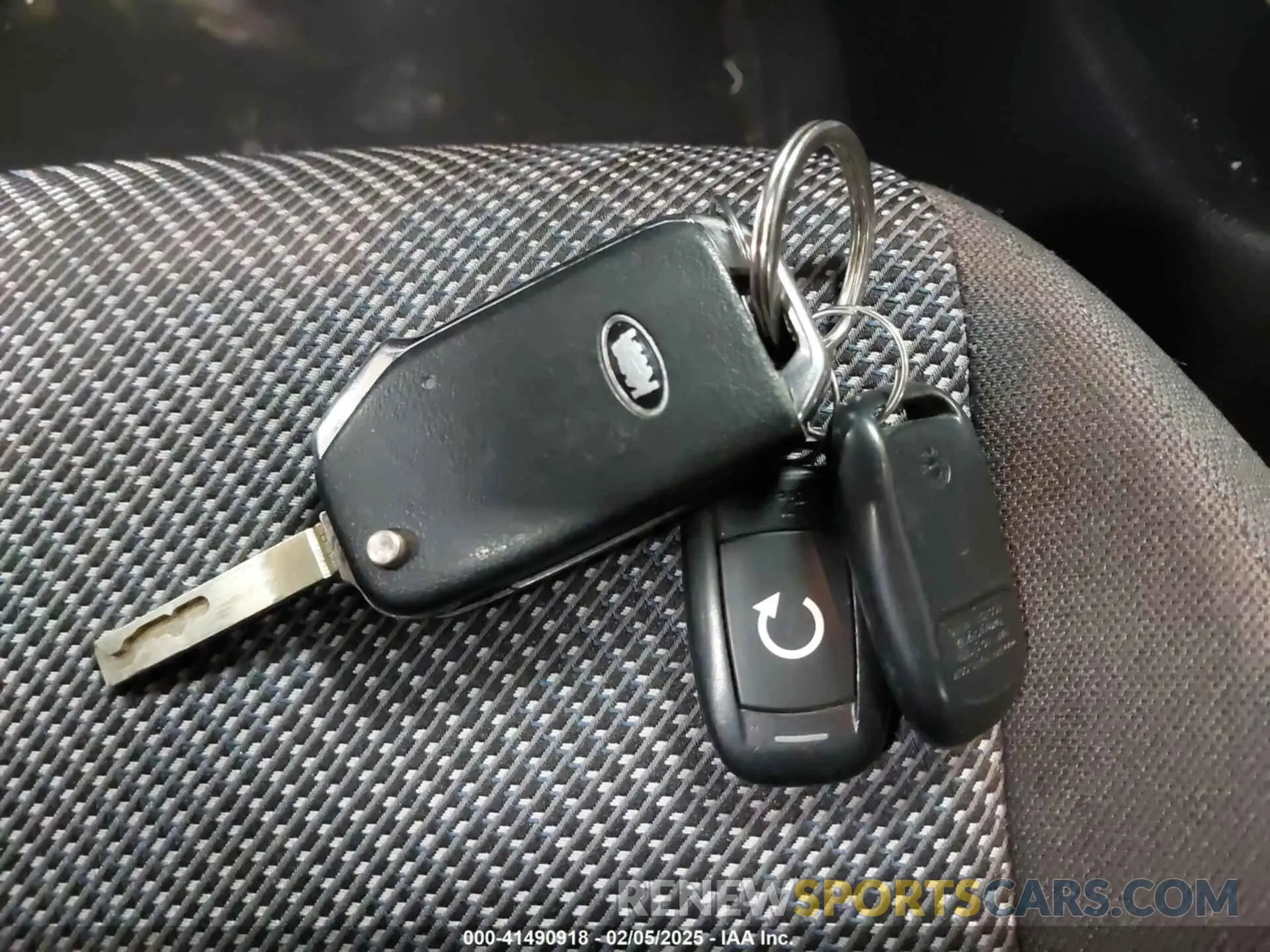 11 Photograph of a damaged car KNDEPCAA1M7187966 KIA SELTOS 2021
