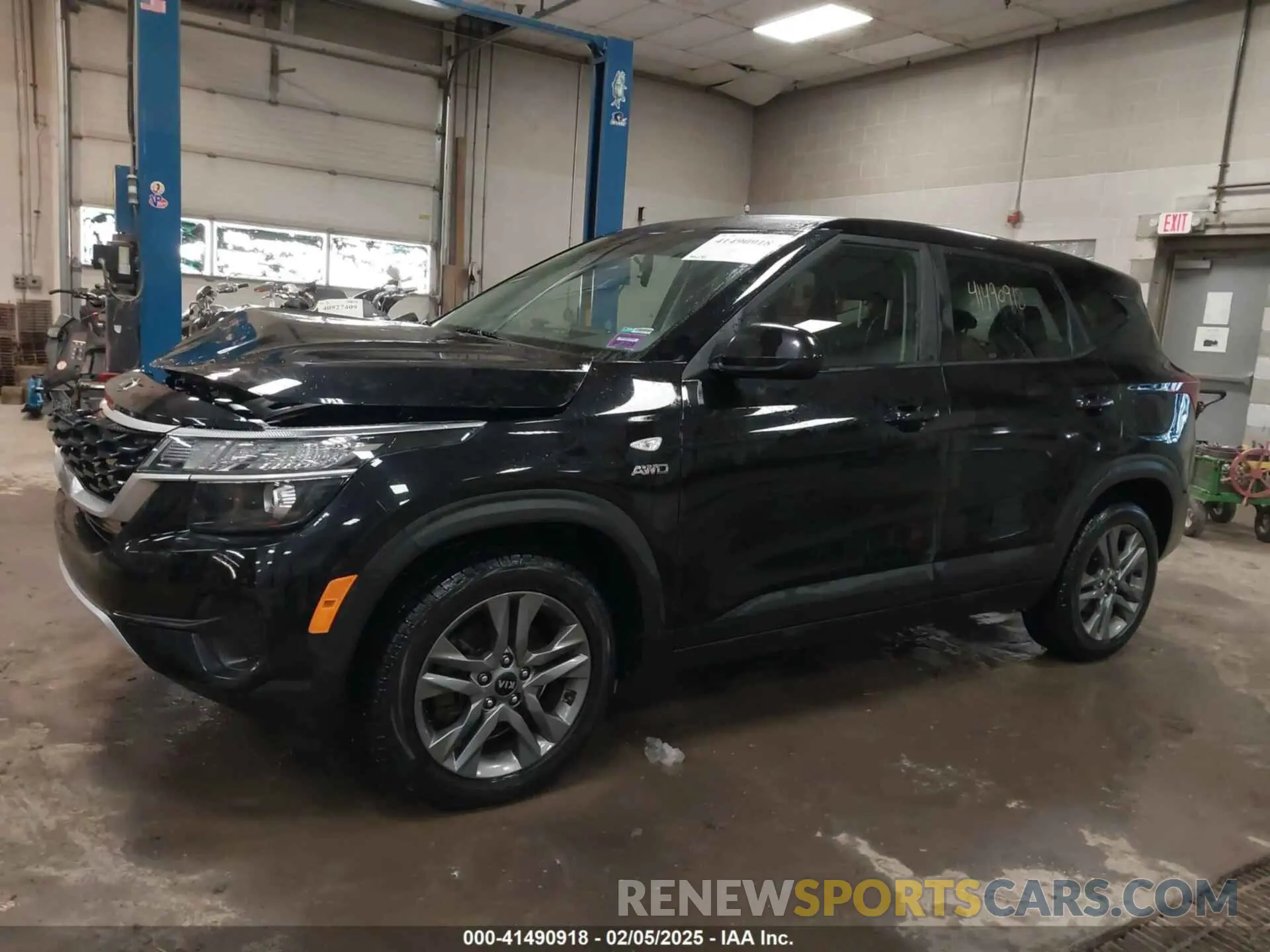 15 Photograph of a damaged car KNDEPCAA1M7187966 KIA SELTOS 2021