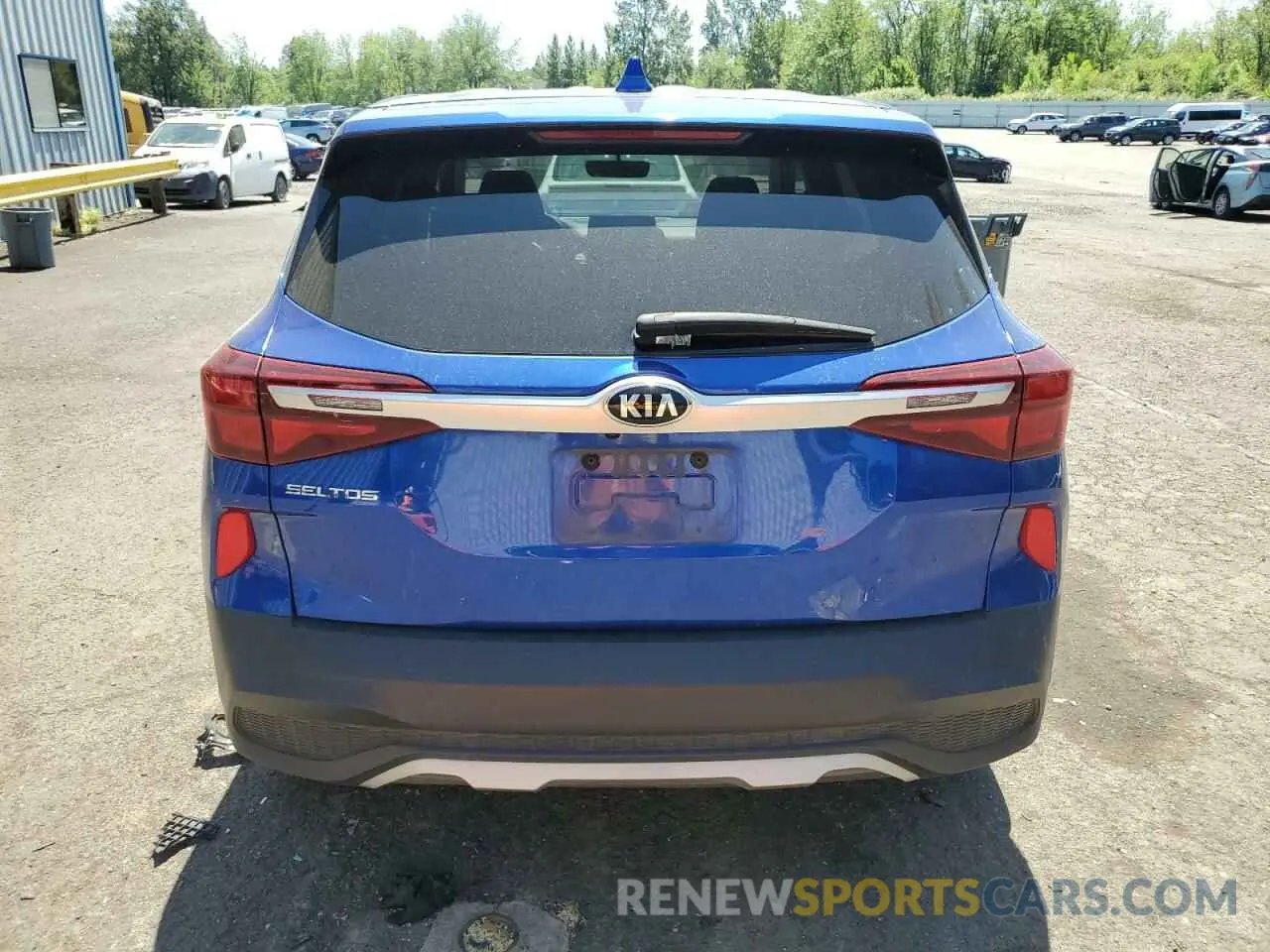 6 Photograph of a damaged car KNDEPCAA2M7080957 KIA SELTOS 2021