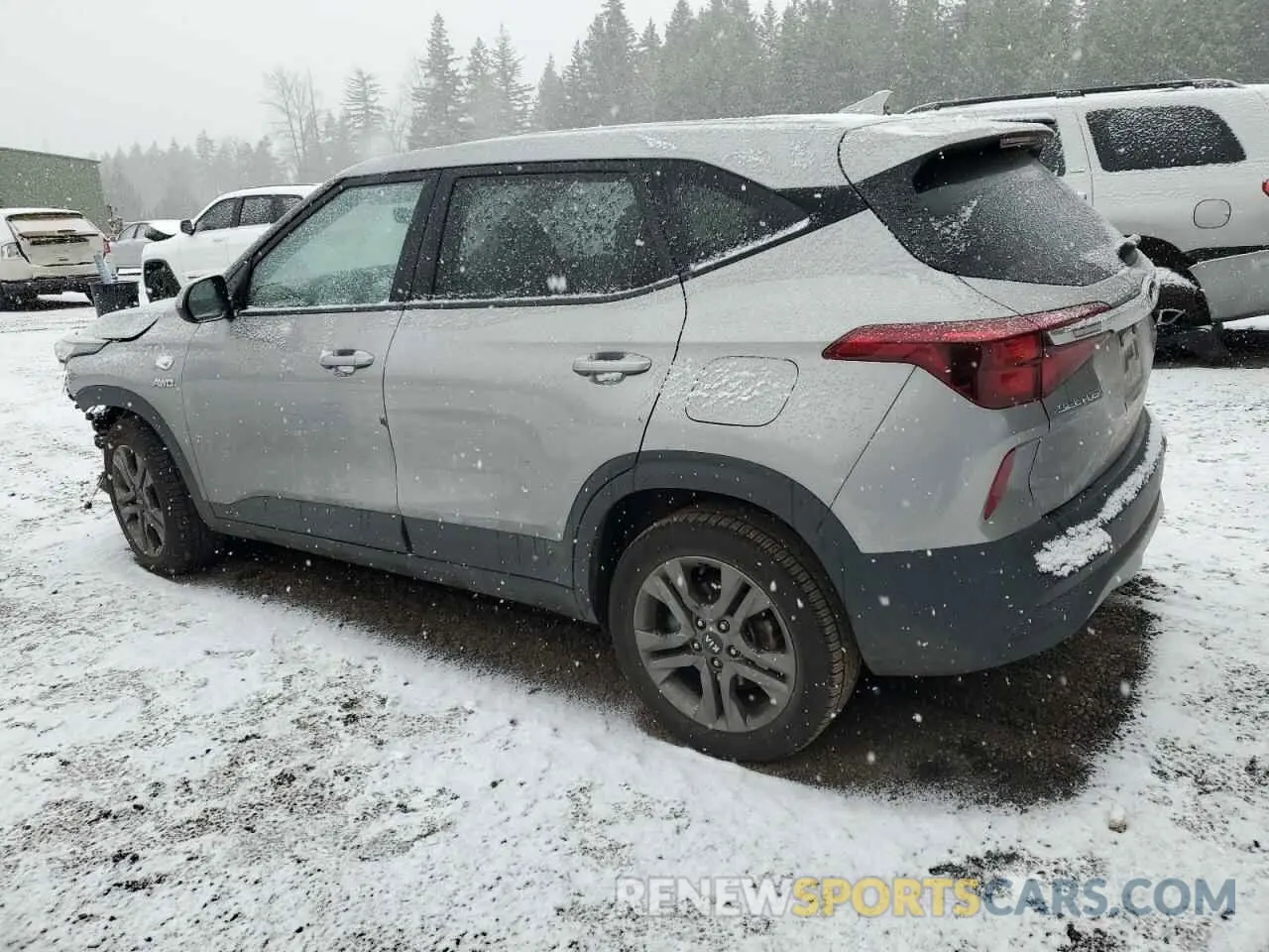 2 Photograph of a damaged car KNDEPCAA3M7161417 KIA SELTOS 2021
