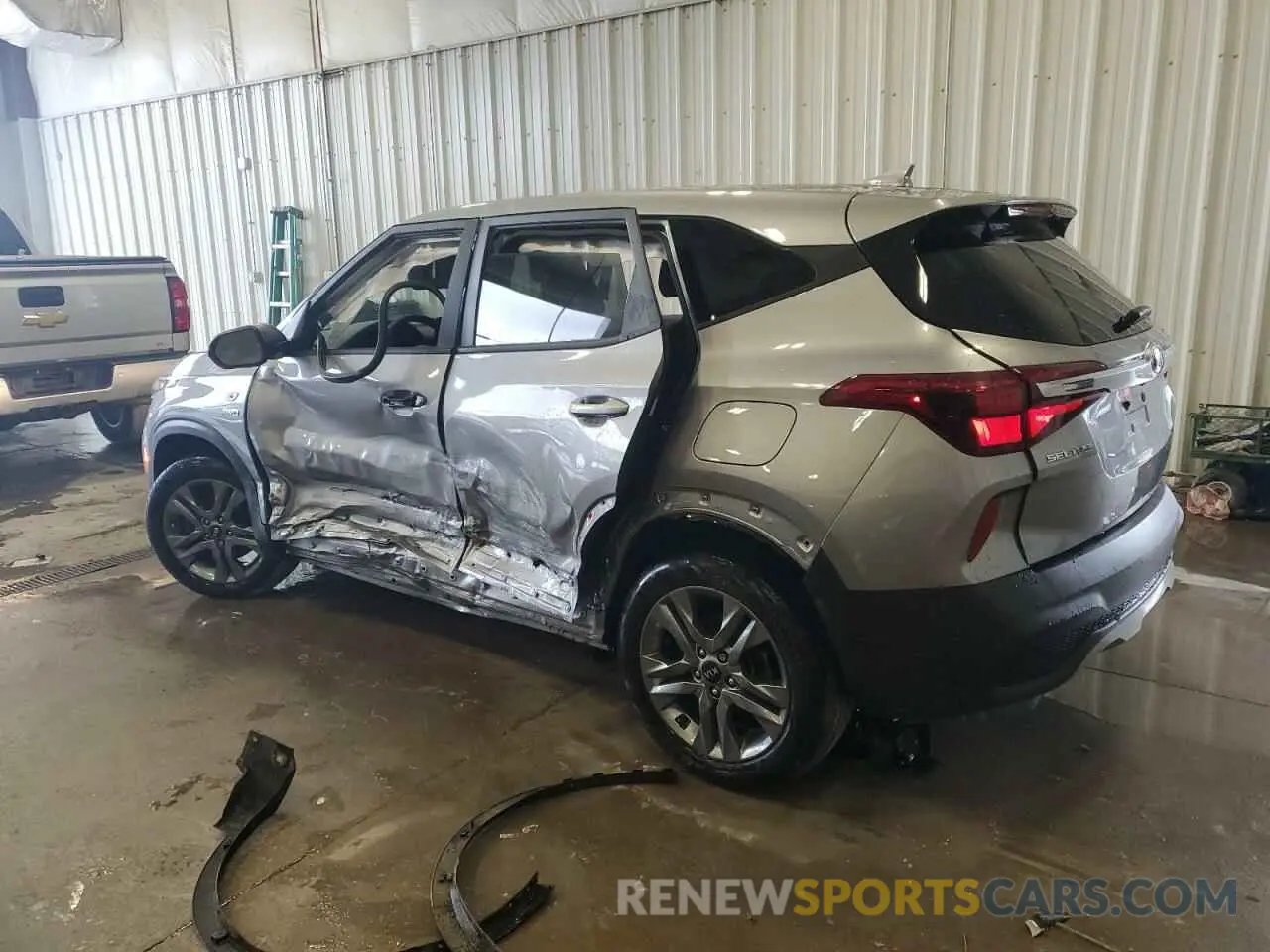 2 Photograph of a damaged car KNDEPCAA4M7213217 KIA SELTOS 2021