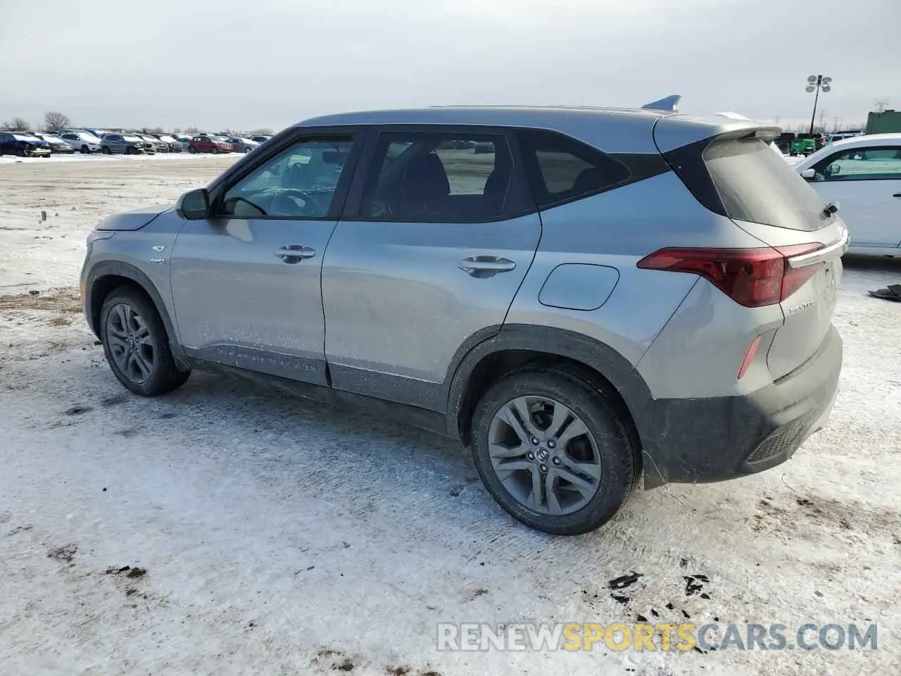 2 Photograph of a damaged car KNDEPCAA5M7093010 KIA SELTOS 2021